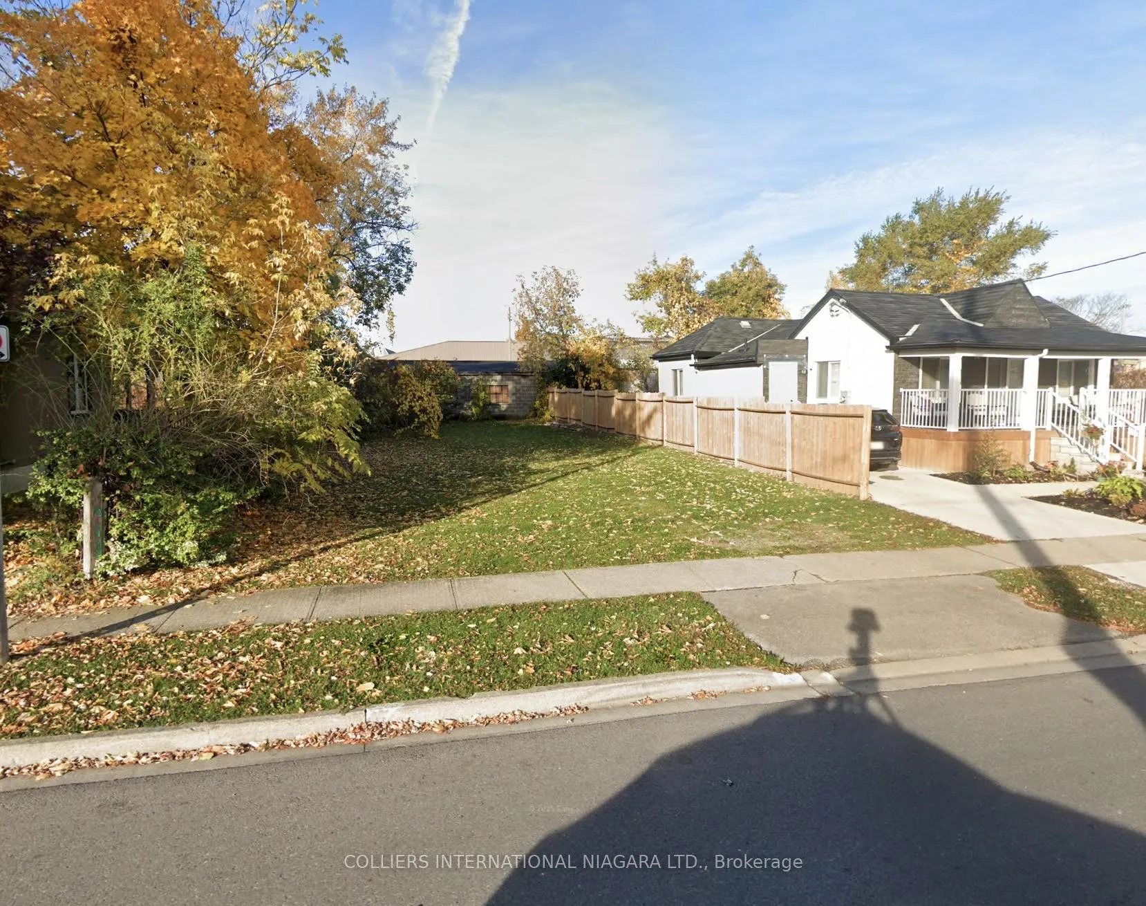 Photo 2 of 47 Page Street, St. Catharines, E. Chester — HOMEH