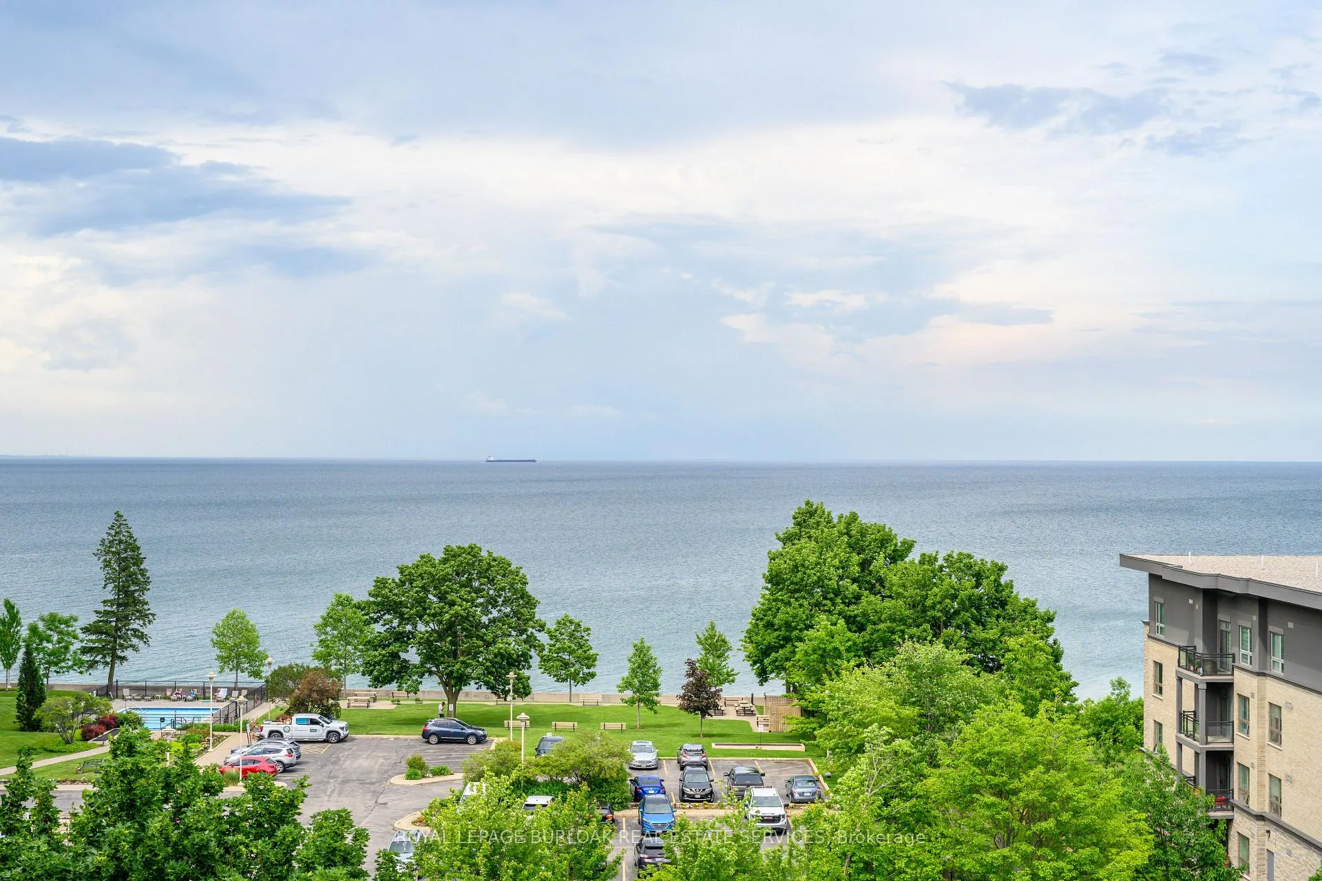 Photo 12 of Unit 802, 301 Frances Avenue, Hamilton, Lakeshore — HOMEH