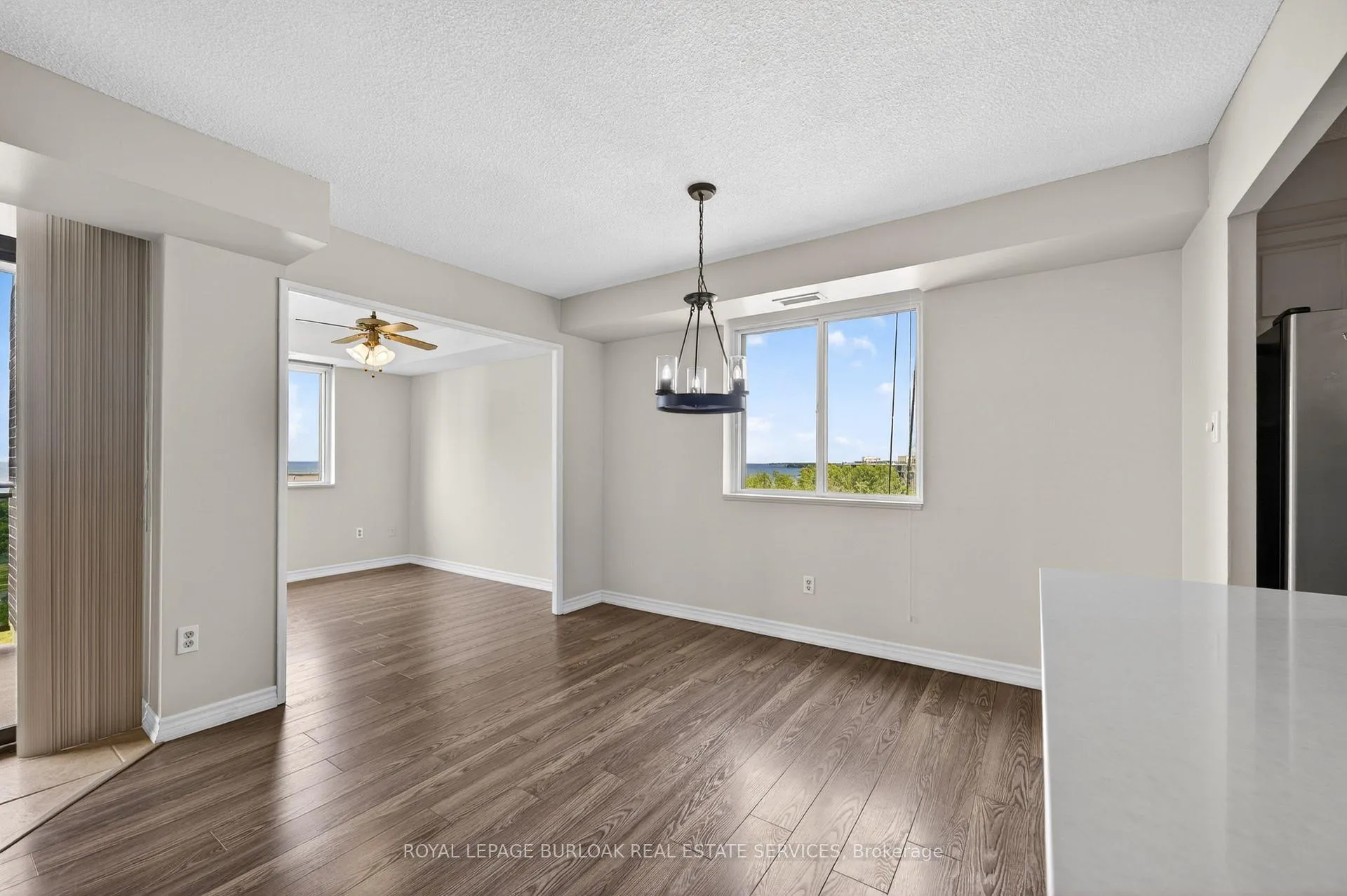Photo 42 of Unit 802, 301 Frances Avenue, Hamilton, Lakeshore — HOMEH