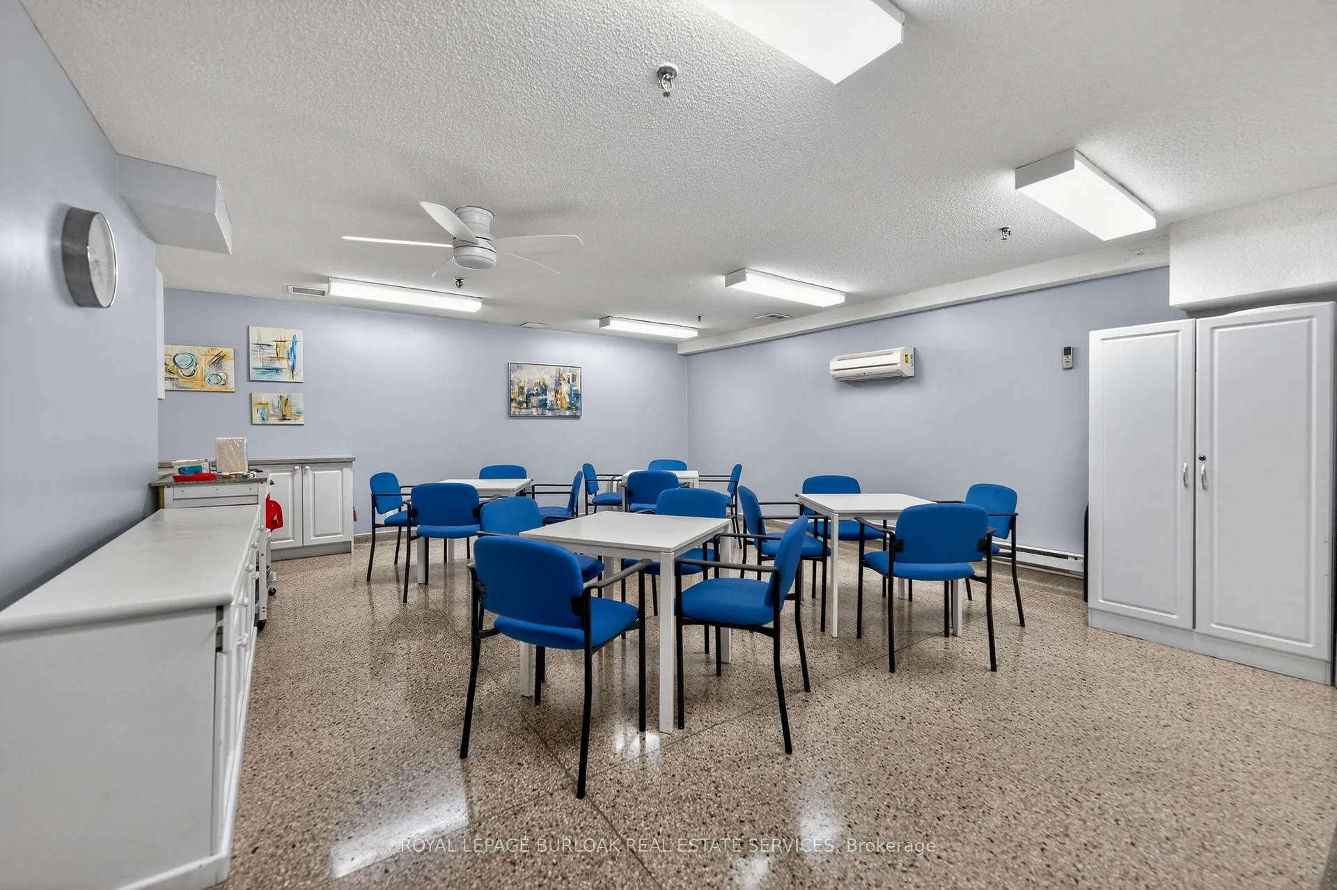 Photo 28 of Unit 802, 301 Frances Avenue, Hamilton, Lakeshore — HOMEH