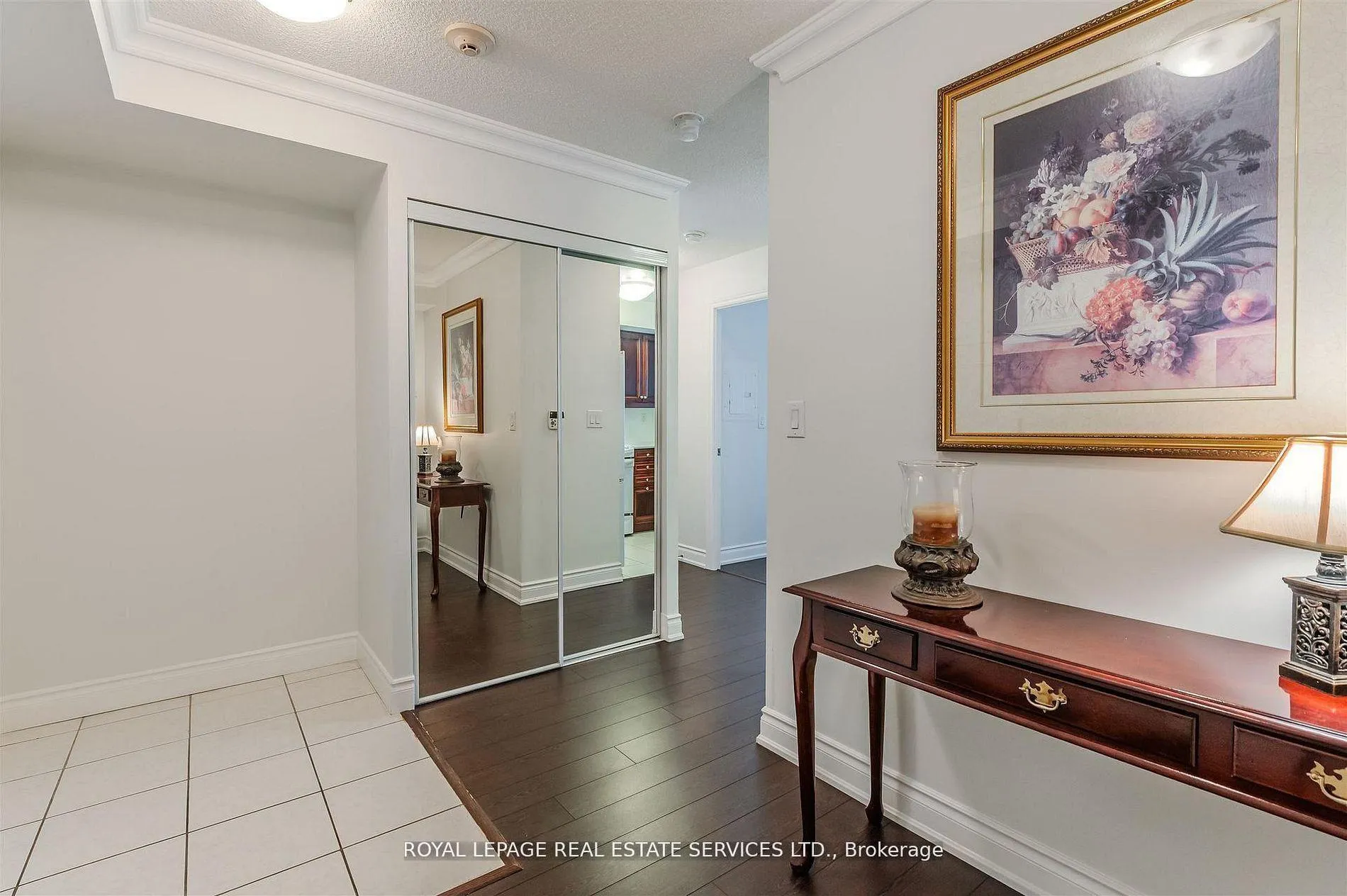 Photo 5 of Unit 1109, 3 Marine Parade Drive, Etobicoke, Mimico — HOMEH
