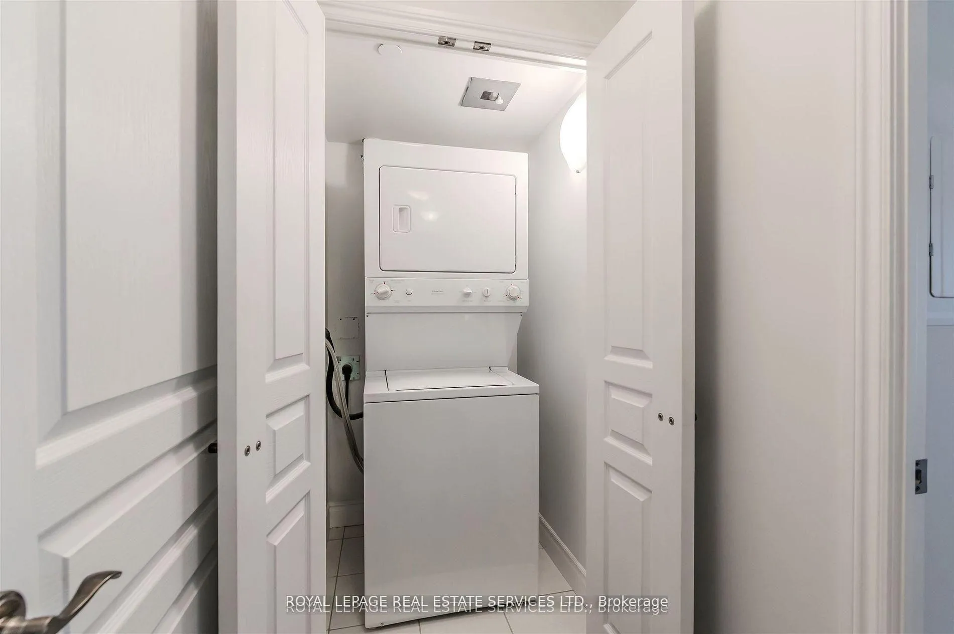 Photo 22 of Unit 1109, 3 Marine Parade Drive, Etobicoke, Mimico — HOMEH