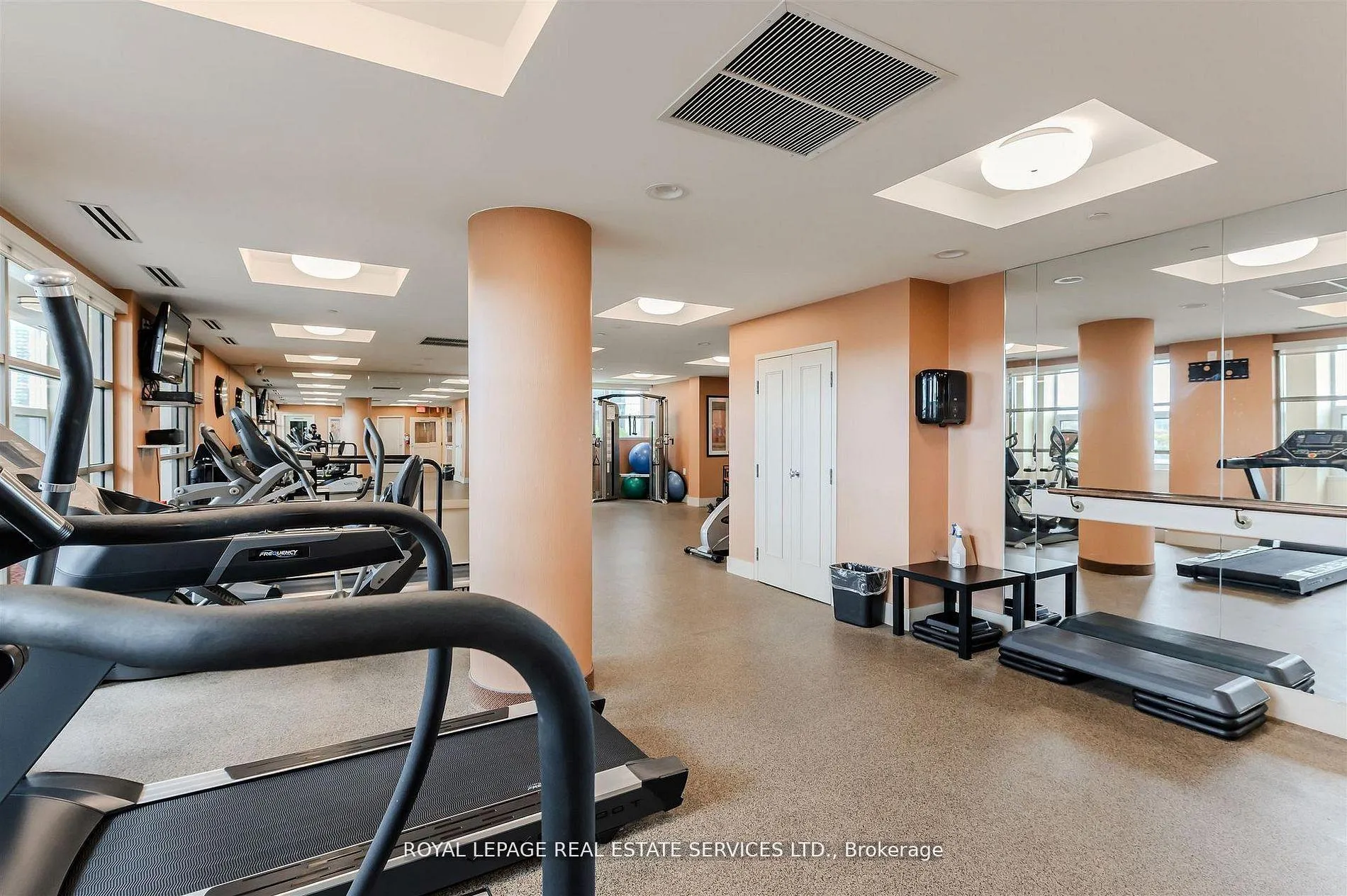 Photo 35 of Unit 1109, 3 Marine Parade Drive, Etobicoke, Mimico — HOMEH