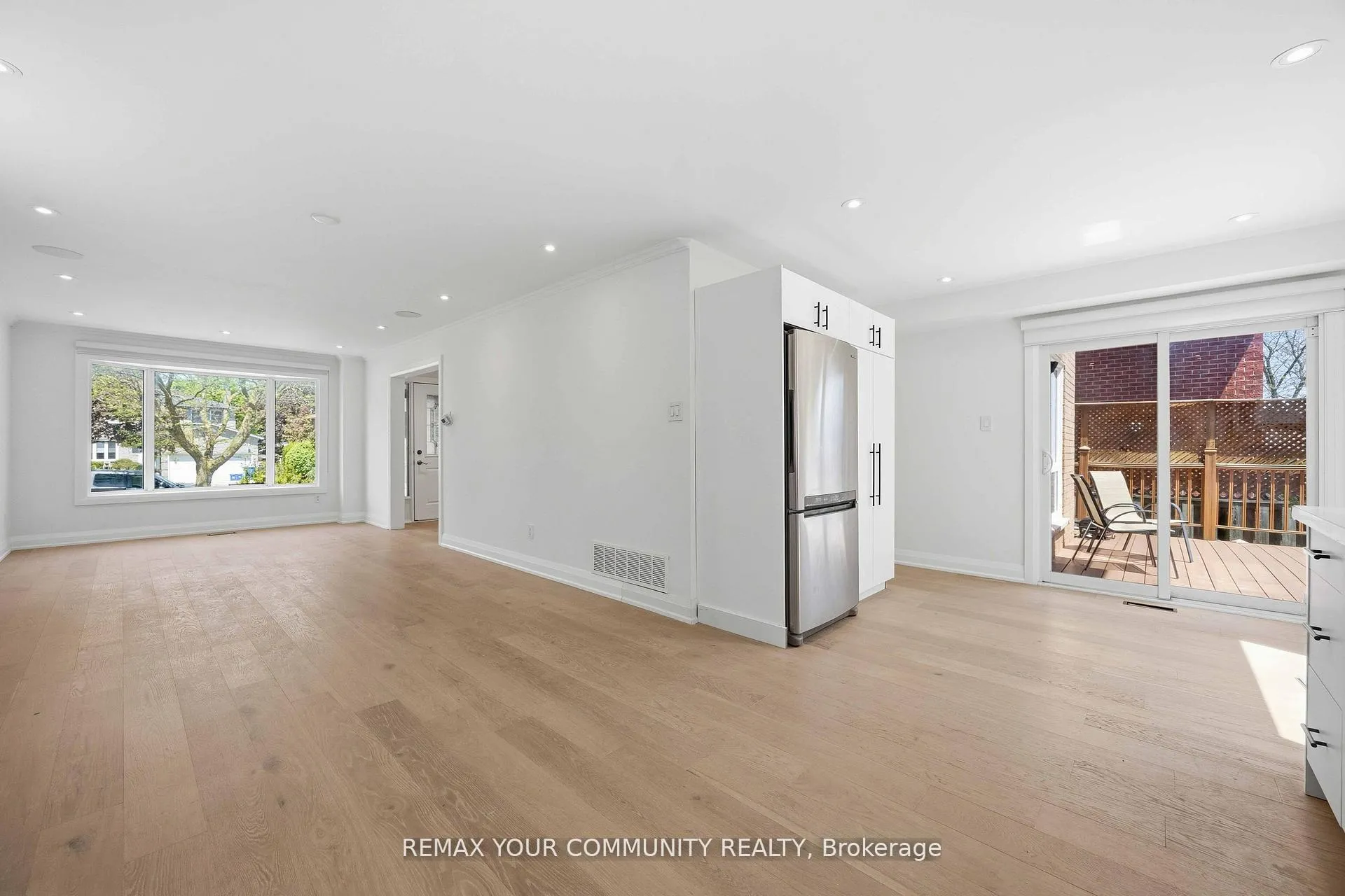 Photo 15 of 251 Osmond Crescent, Newmarket, Bristol-London — HOMEH