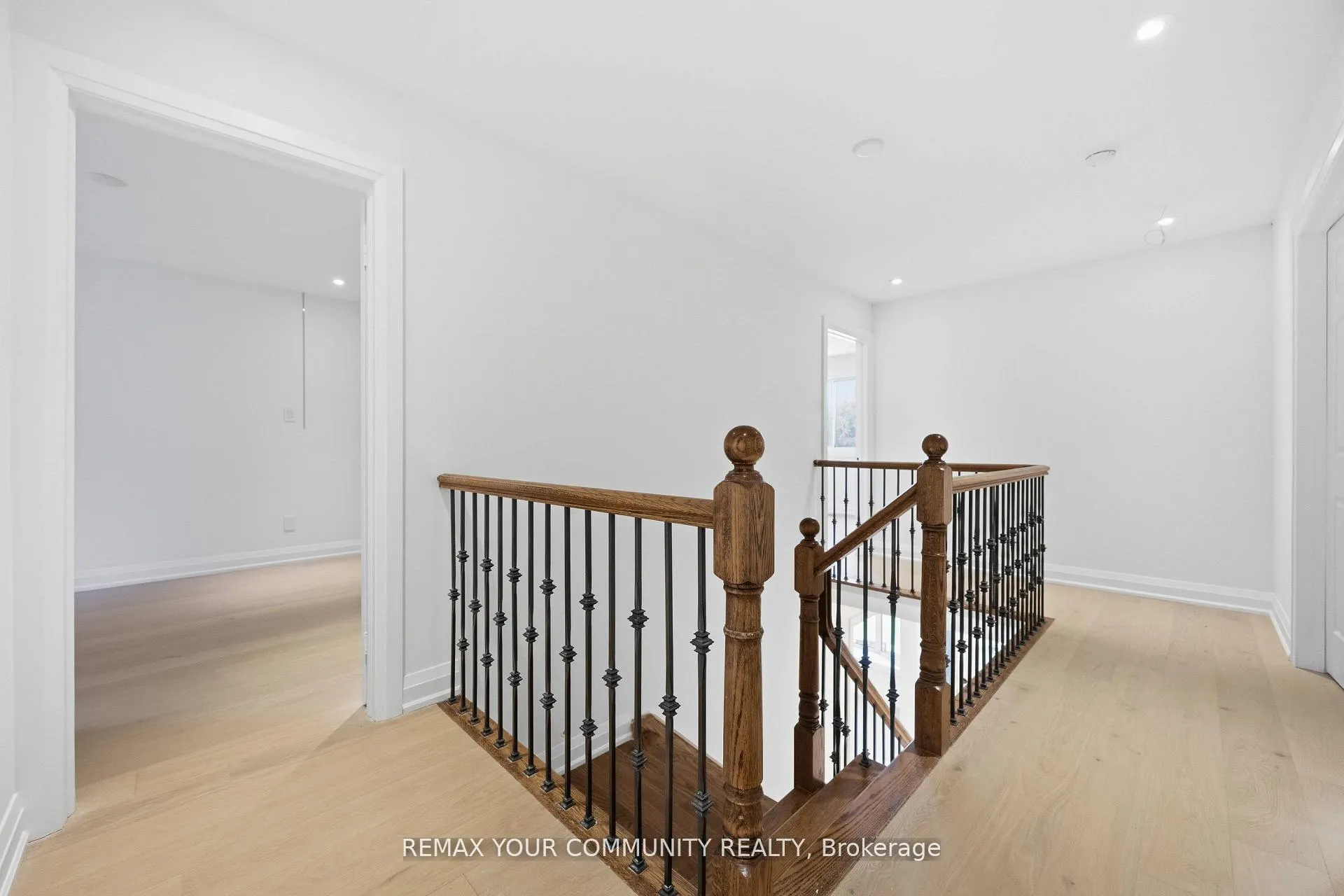 Photo 22 of 251 Osmond Crescent, Newmarket, Bristol-London — HOMEH