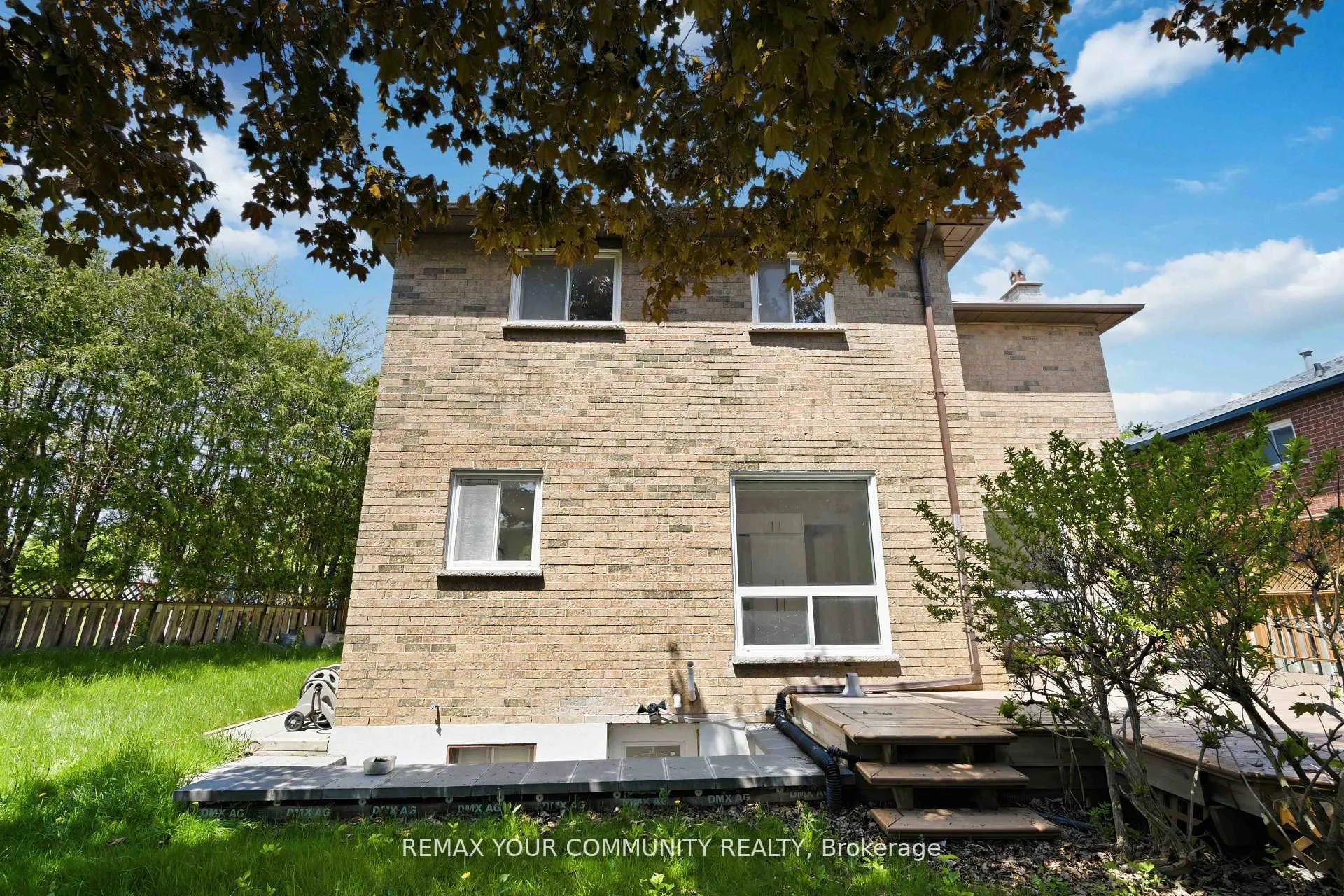 Photo 33 of 251 Osmond Crescent, Newmarket, Bristol-London — HOMEH