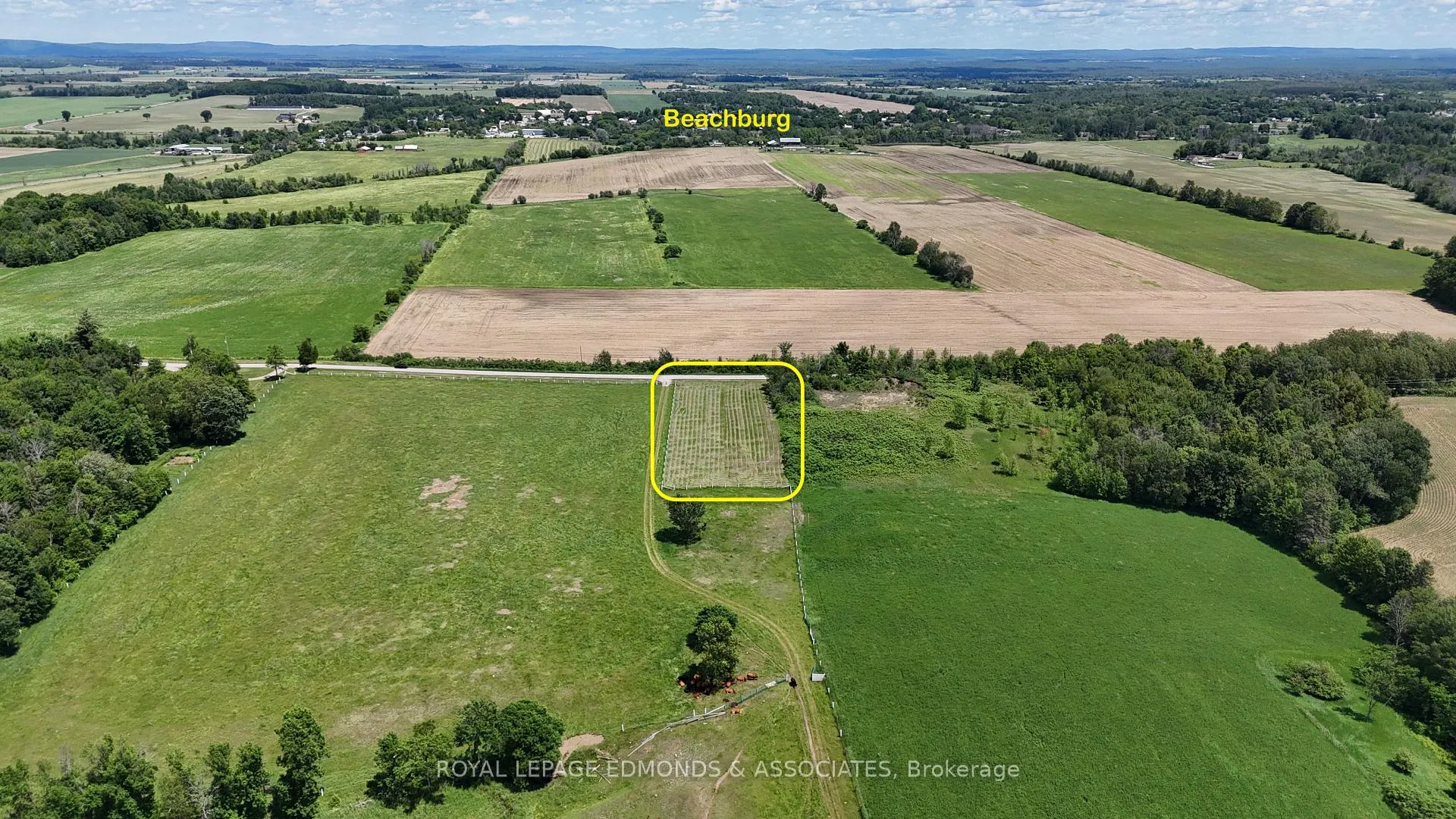 Photo 12 of 126 Davidson Road, Whitewater Region, Whitewater Region — HOMEH