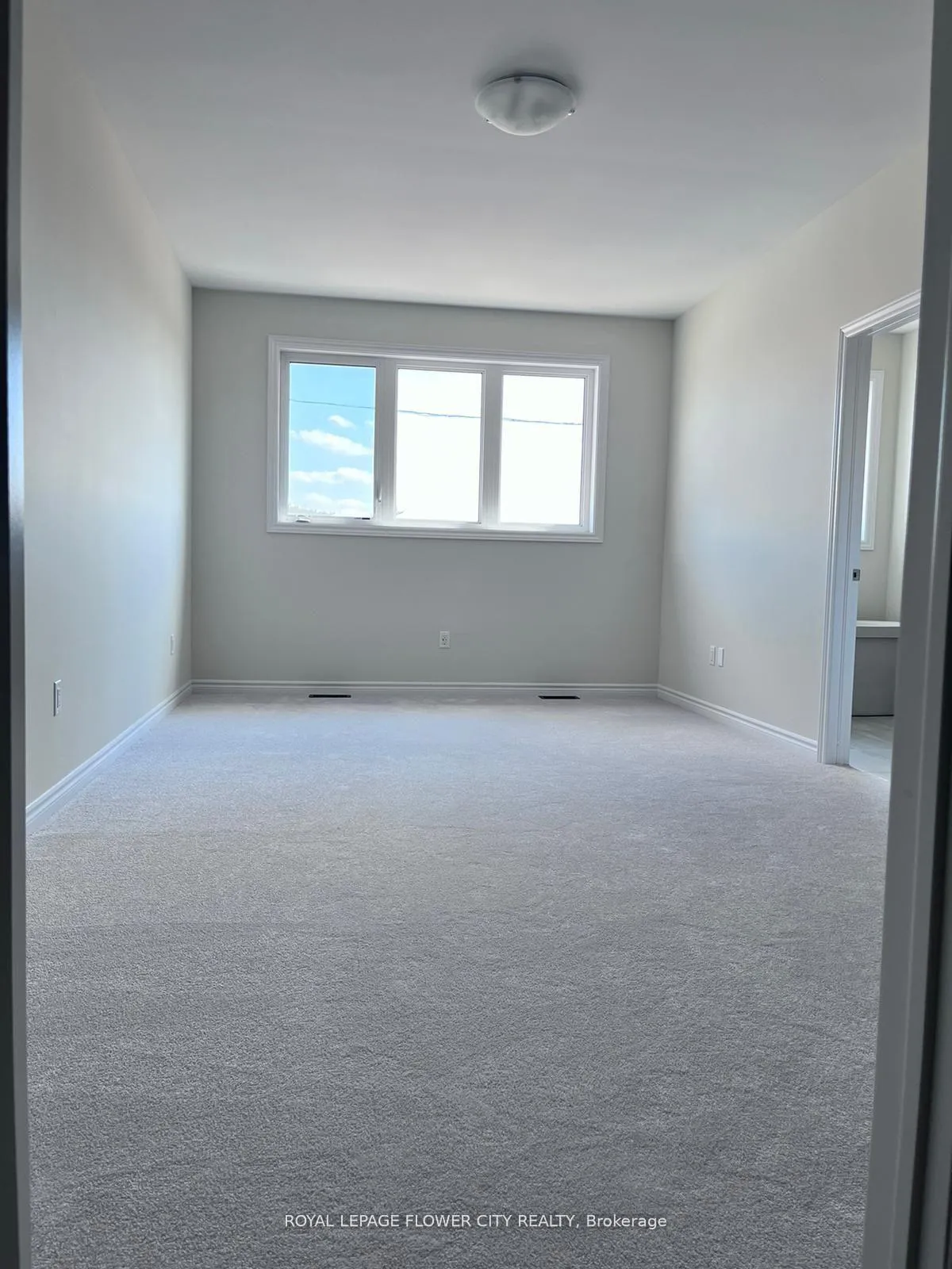 Photo 9 of 1438 Almonte Drive, Burlington, Tyandaga — HOMEH