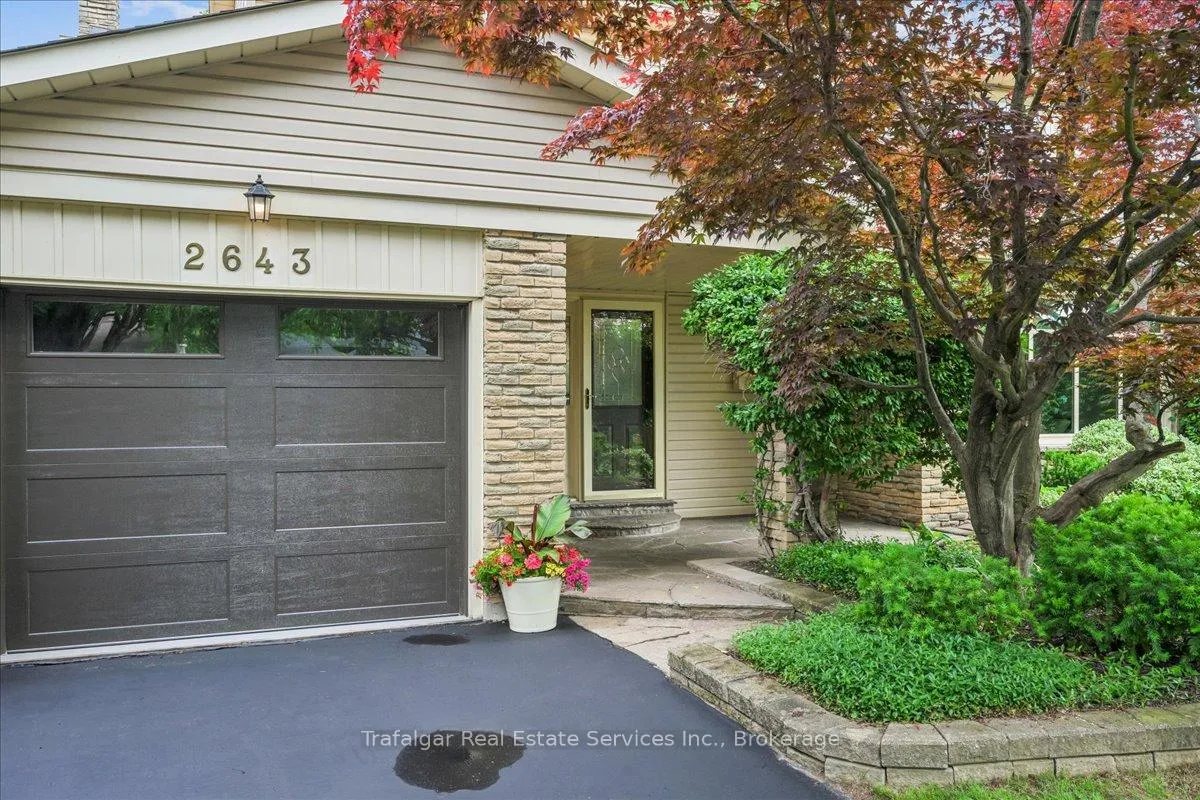 Photo 3 of 2643 Spruce Needle Drive, Mississauga, Erin Mills — HOMEH