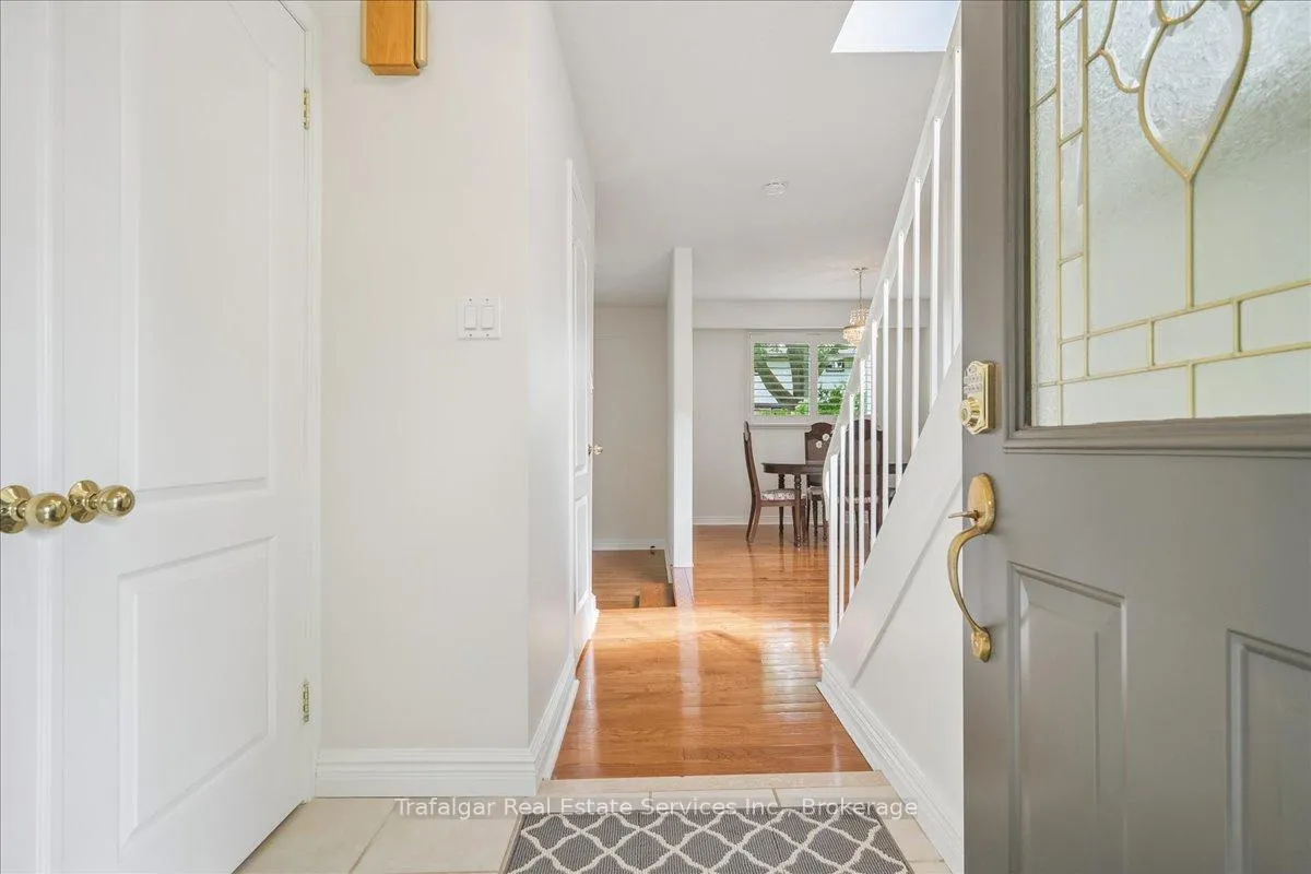 Photo 6 of 2643 Spruce Needle Drive, Mississauga, Erin Mills — HOMEH