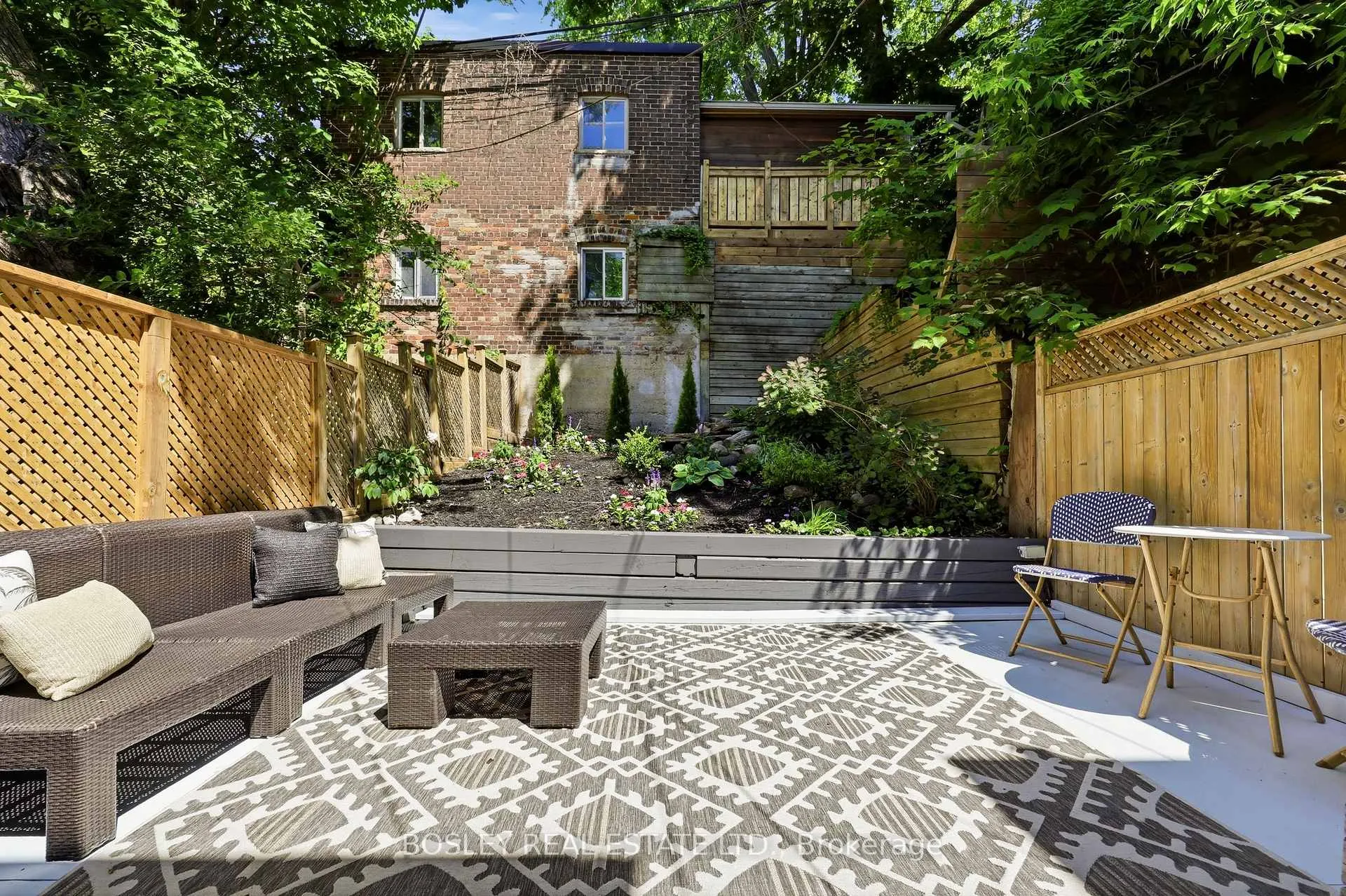 Photo 43 of 34 Tennis Crescent, Toronto, North Riverdale — HOMEH
