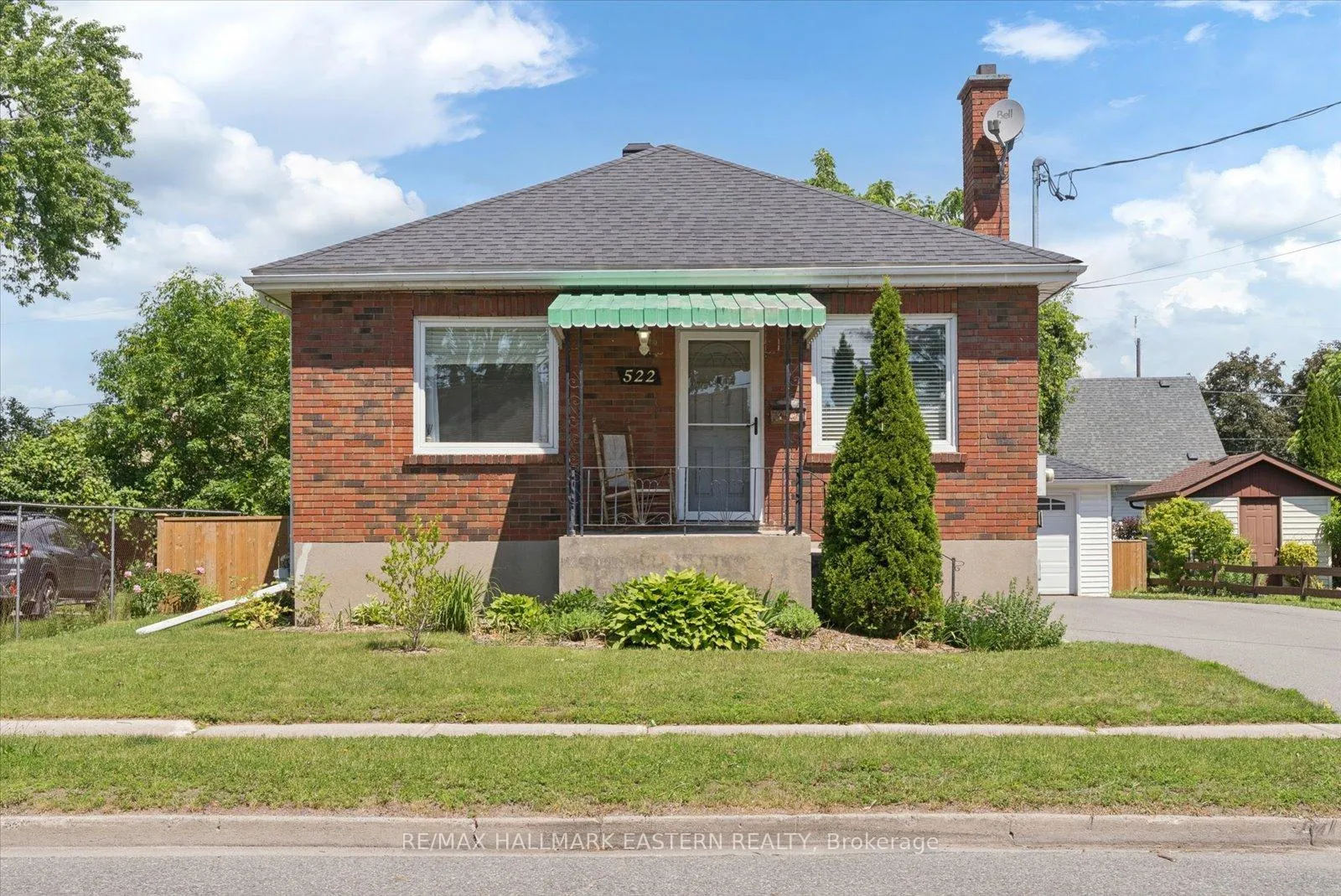 Photo 2 of 522 King George Street, Peterborough, Otonabee Ward 1 — HOMEH
