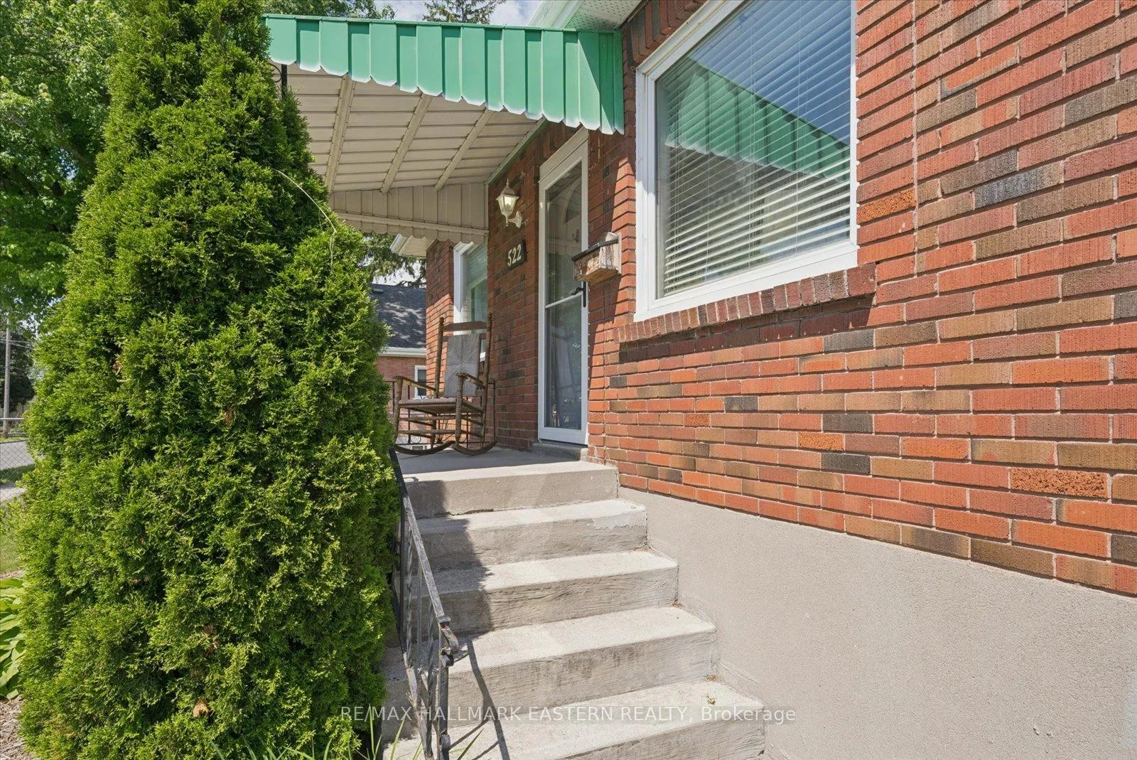 Photo 3 of 522 King George Street, Peterborough, Otonabee Ward 1 — HOMEH