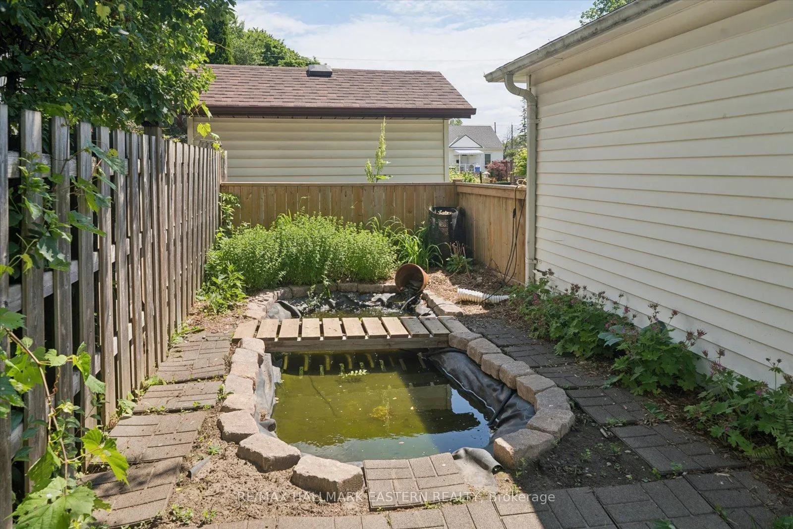 Photo 25 of 522 King George Street, Peterborough, Otonabee Ward 1 — HOMEH
