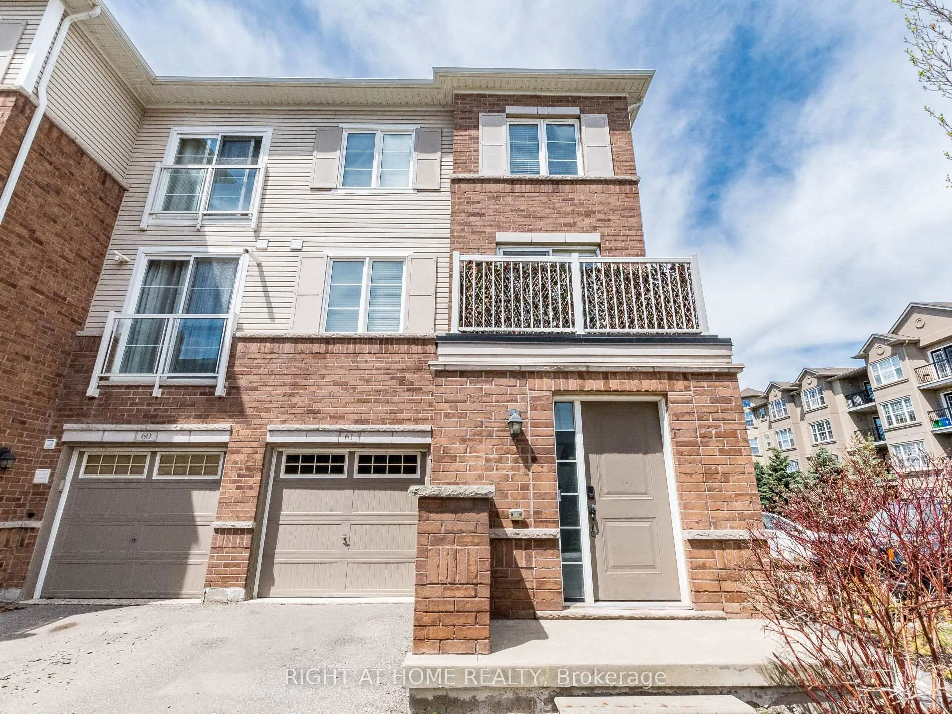 Photo 5 of Unit 61, 165 Hampshire Way, Milton, Dempsey — HOMEH