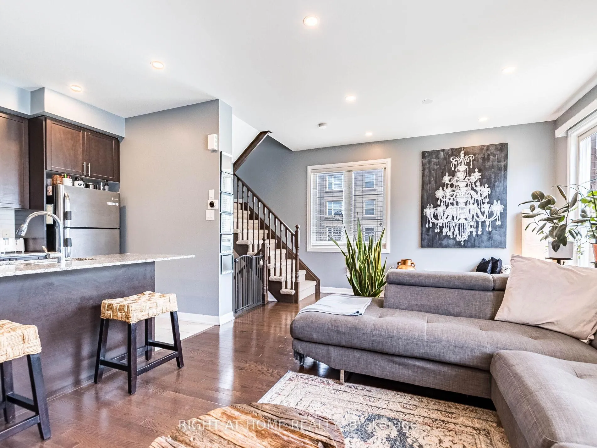 Photo 18 of Unit 61, 165 Hampshire Way, Milton, Dempsey — HOMEH