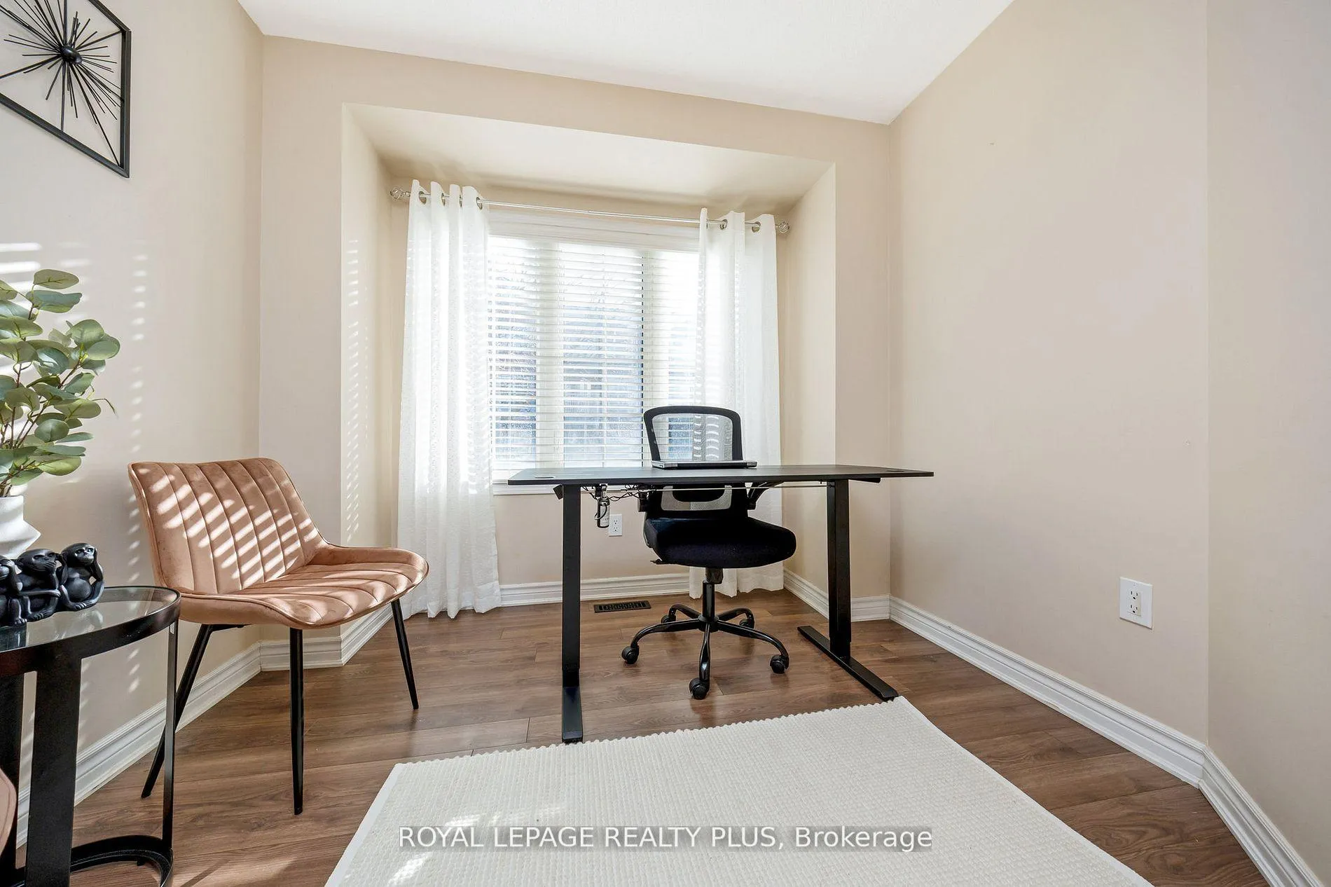 Photo 5 of 1542 Gainer Crescent, Milton, Clarke — HOMEH