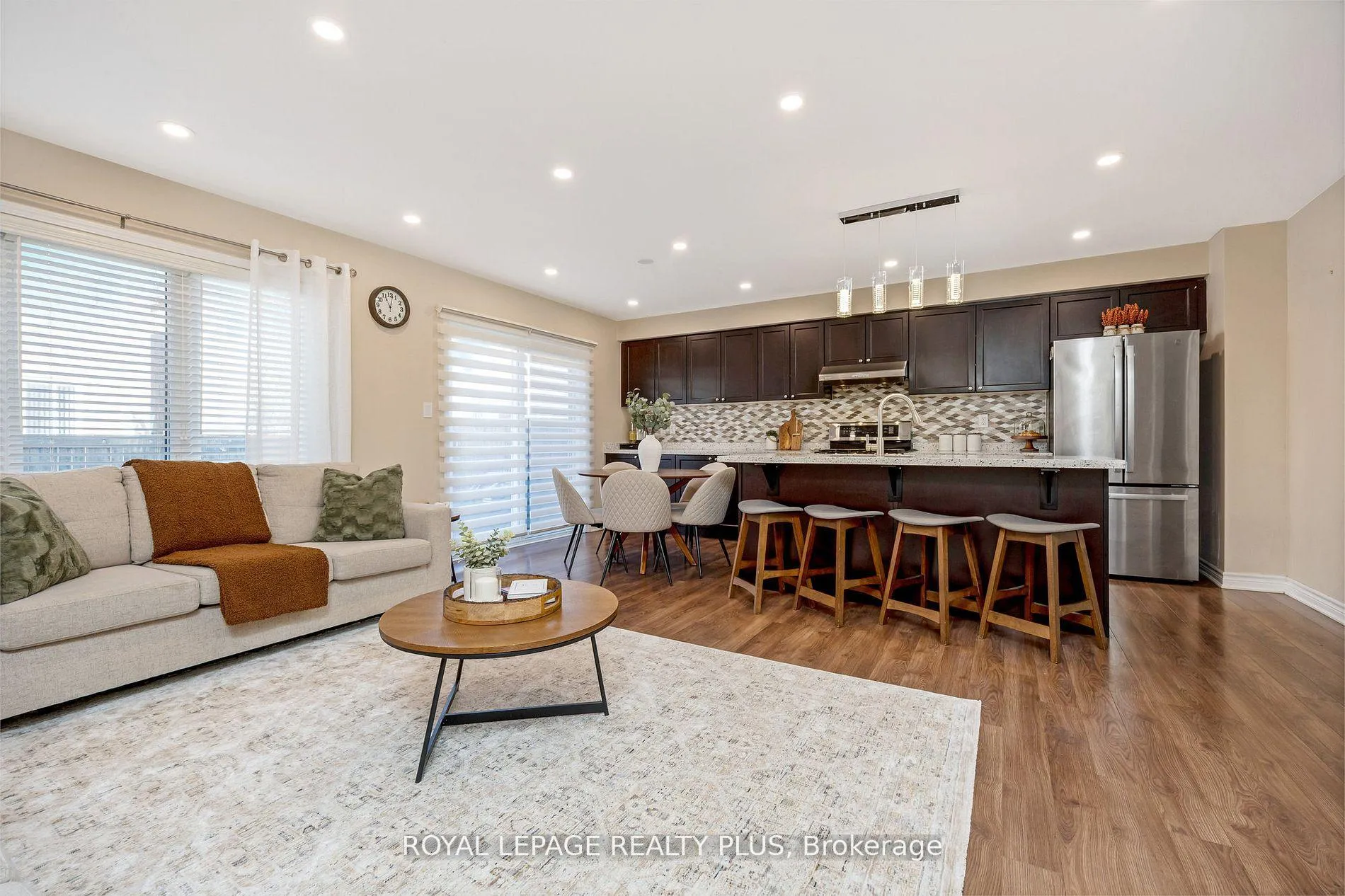 Photo 9 of 1542 Gainer Crescent, Milton, Clarke — HOMEH