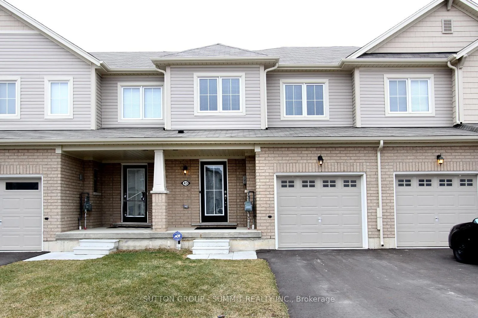 Photo 1 of 43 Longboat Run W, Brantford, Shellard Lane — HOMEH