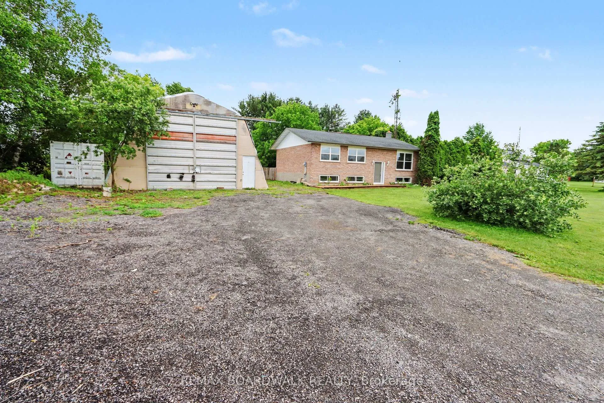 Photo 3 of 503 Brouseville Road, Edwardsburgh/Cardinal, Edwardsburgh/Cardinal Twp — HOMEH