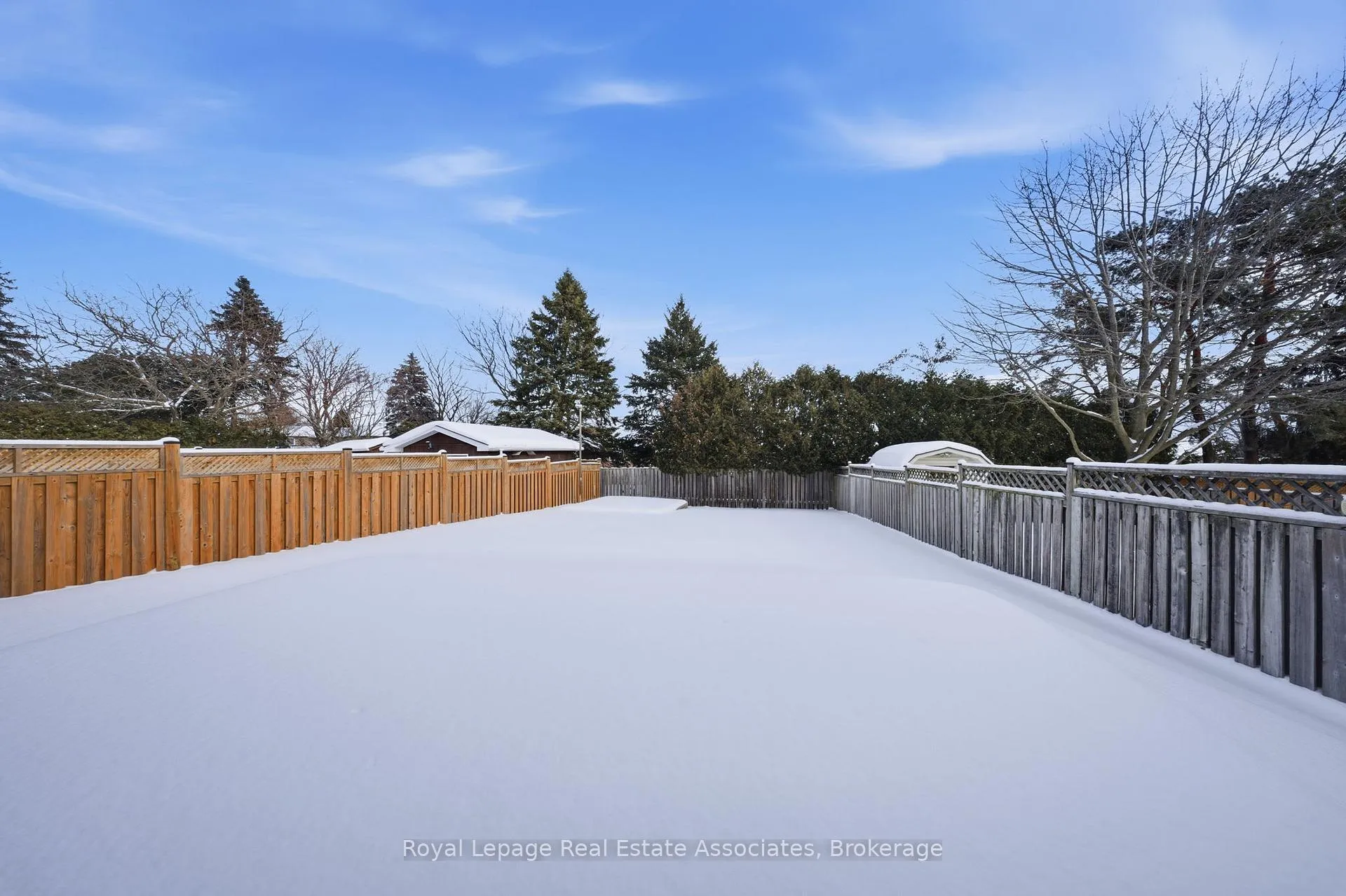 Photo 39 of 896 Roundelay Drive, Oshawa, McLaughlin — HOMEH