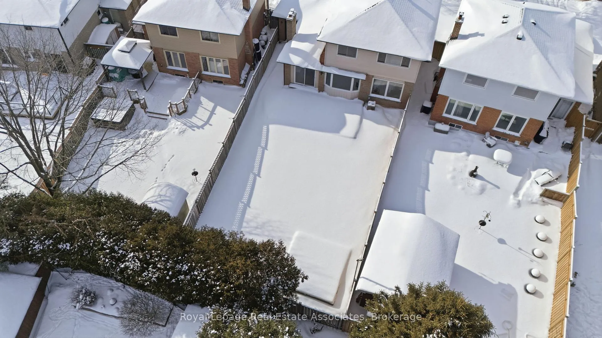 Photo 41 of 896 Roundelay Drive, Oshawa, McLaughlin — HOMEH
