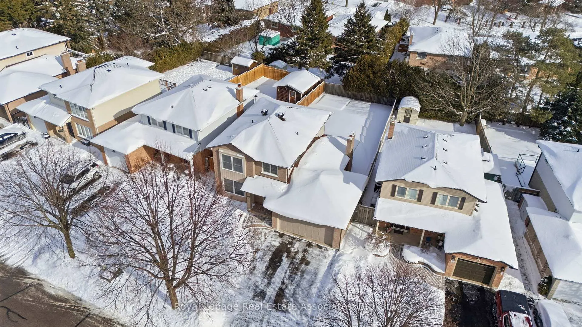 Photo 46 of 896 Roundelay Drive, Oshawa, McLaughlin — HOMEH