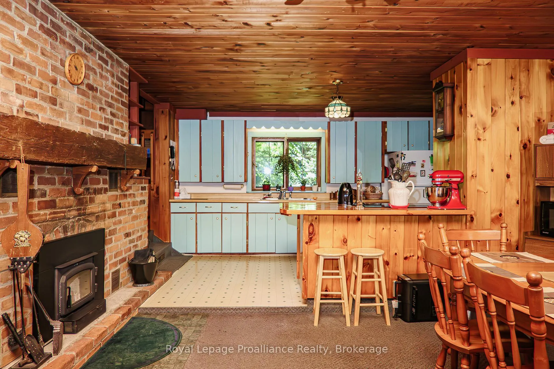Photo 7 of 326 Scuttlehole Road, Belleville, Thurlow Ward — HOMEH