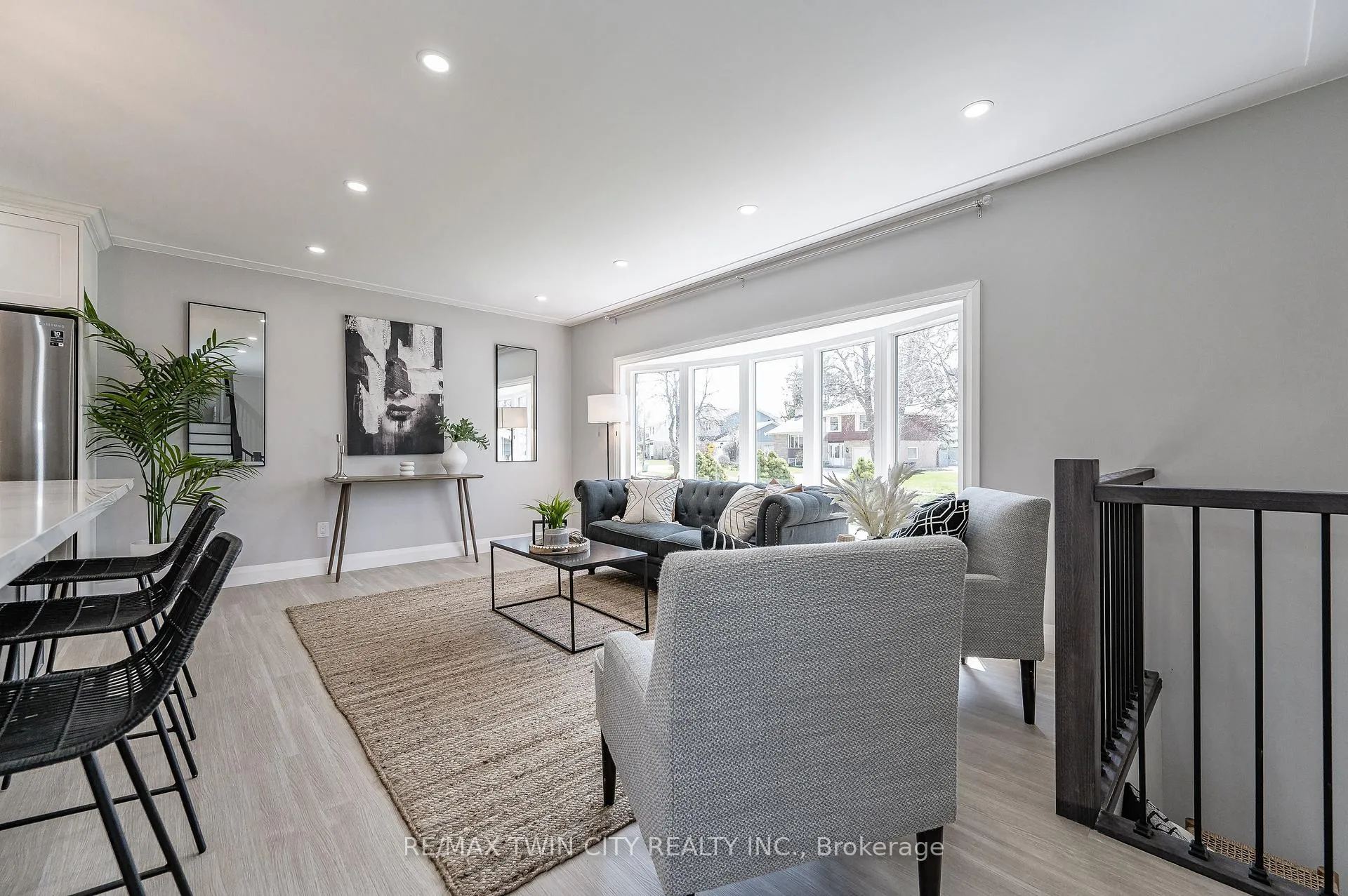Photo 6 of 34 Bradley Drive, Kitchener, Stanley Park — HOMEH