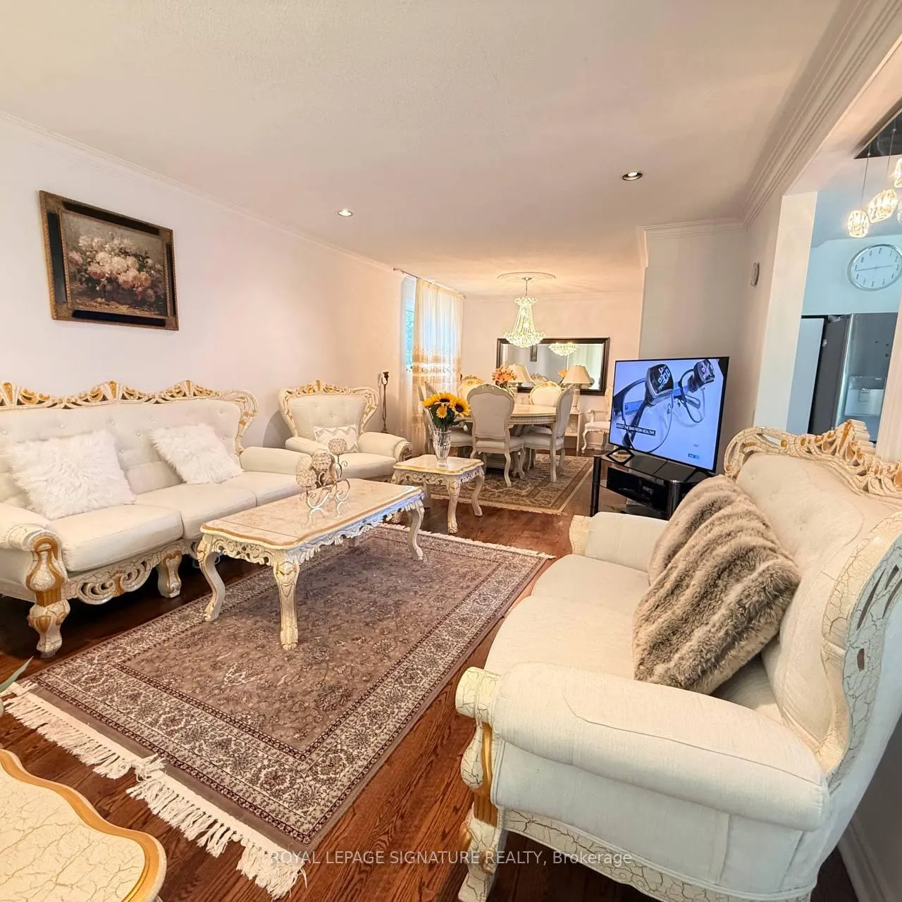 Photo 6 of 117 Romfield Circuit, Markham, Royal Orchard — HOMEH