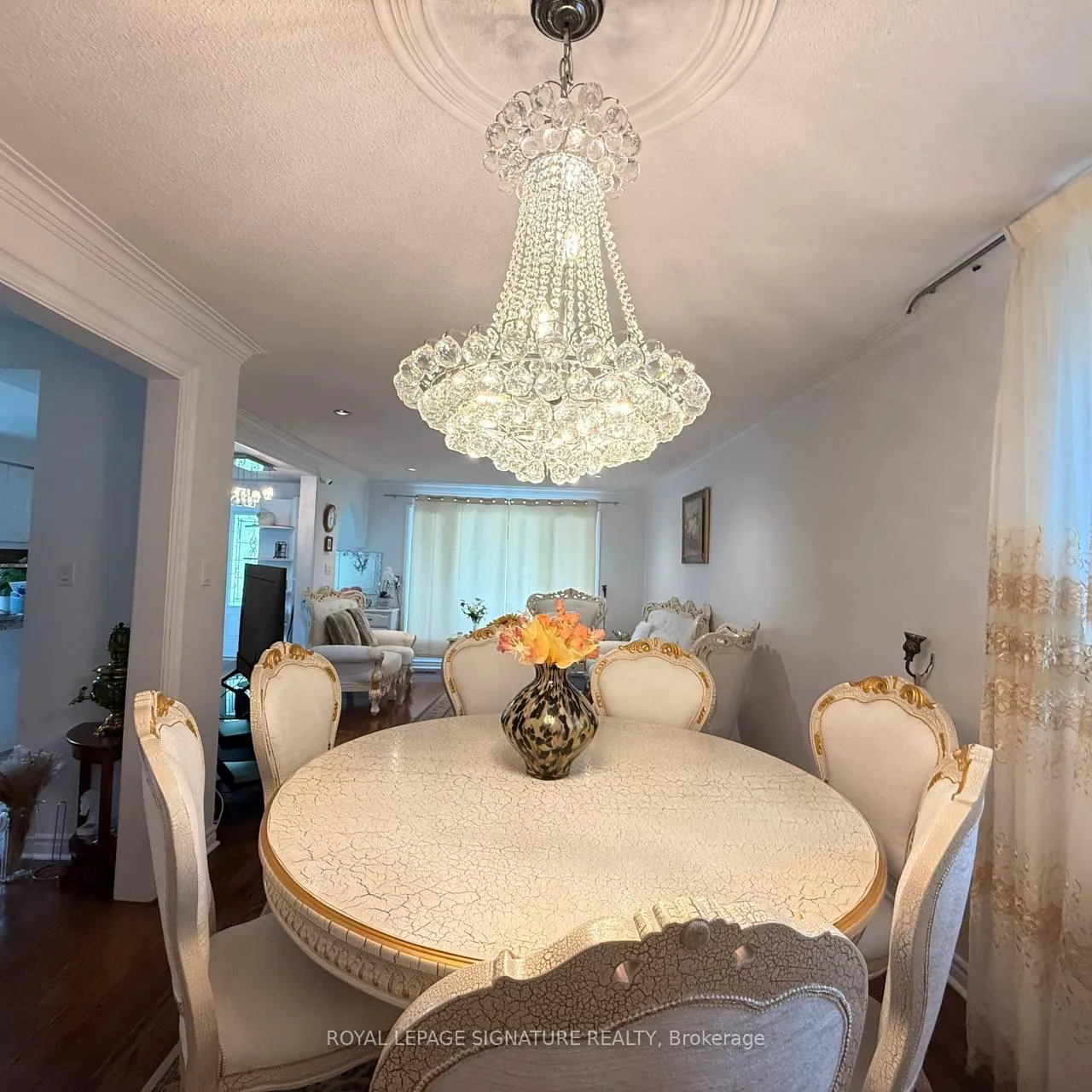 Photo 13 of 117 Romfield Circuit, Markham, Royal Orchard — HOMEH