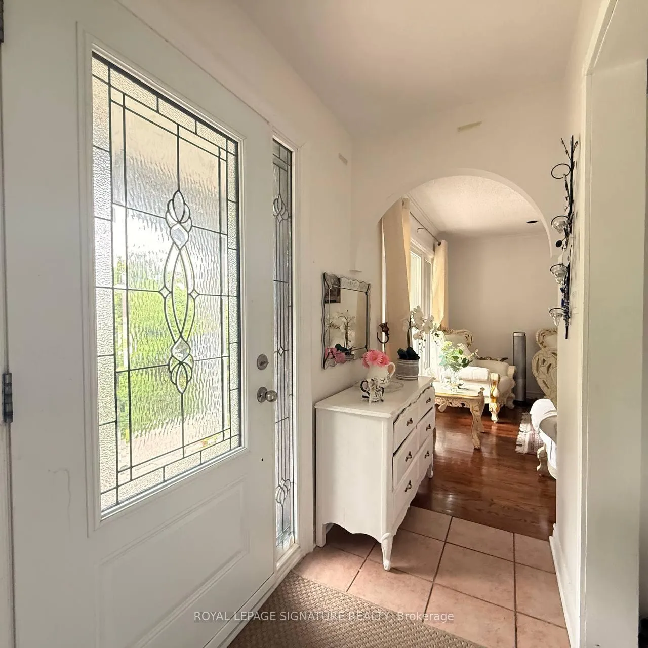 Photo 5 of 117 Romfield Circuit, Markham, Royal Orchard — HOMEH