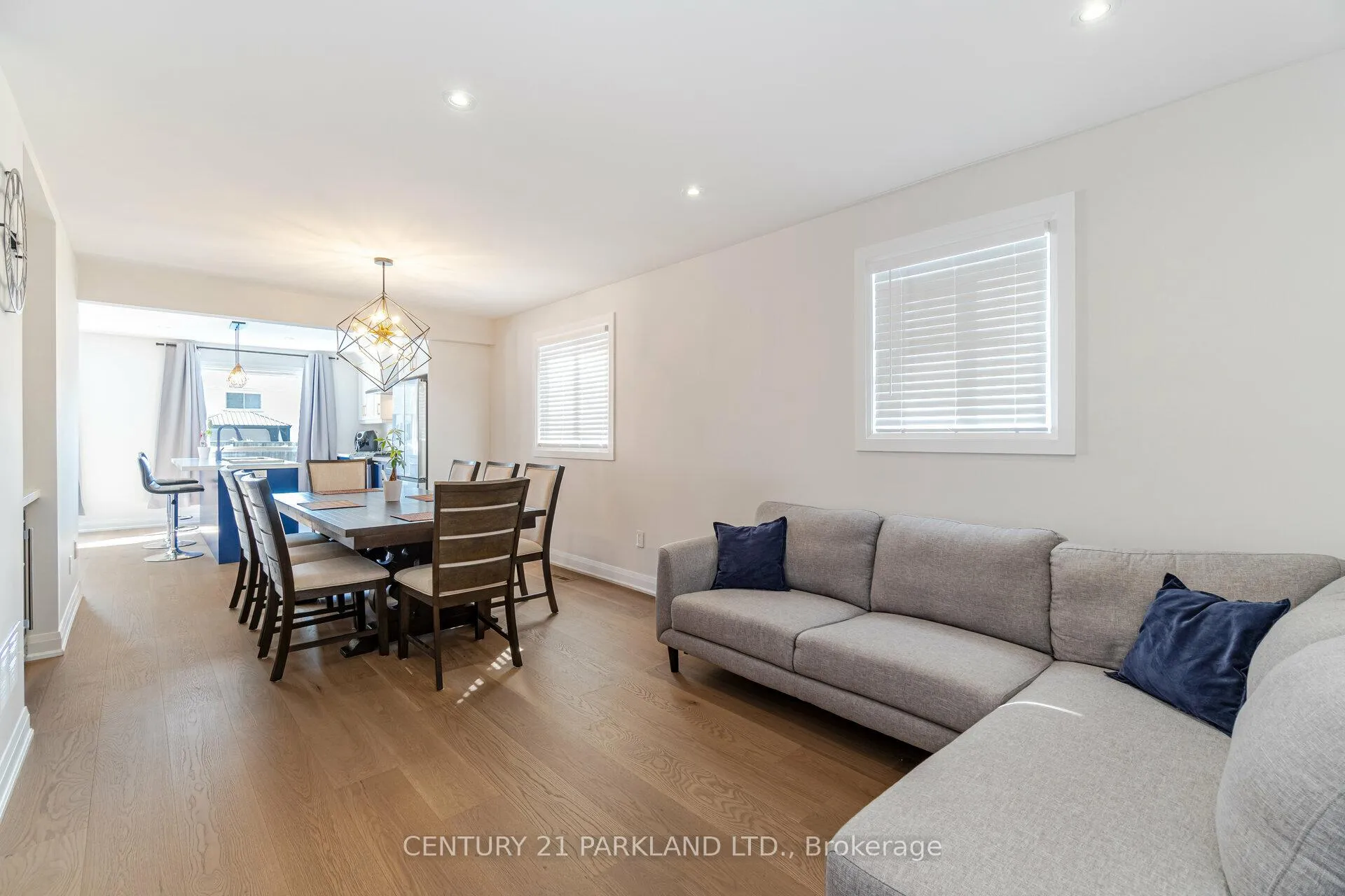 Photo 6 of 21 Heda Court, Whitby, Lynde Creek — HOMEH