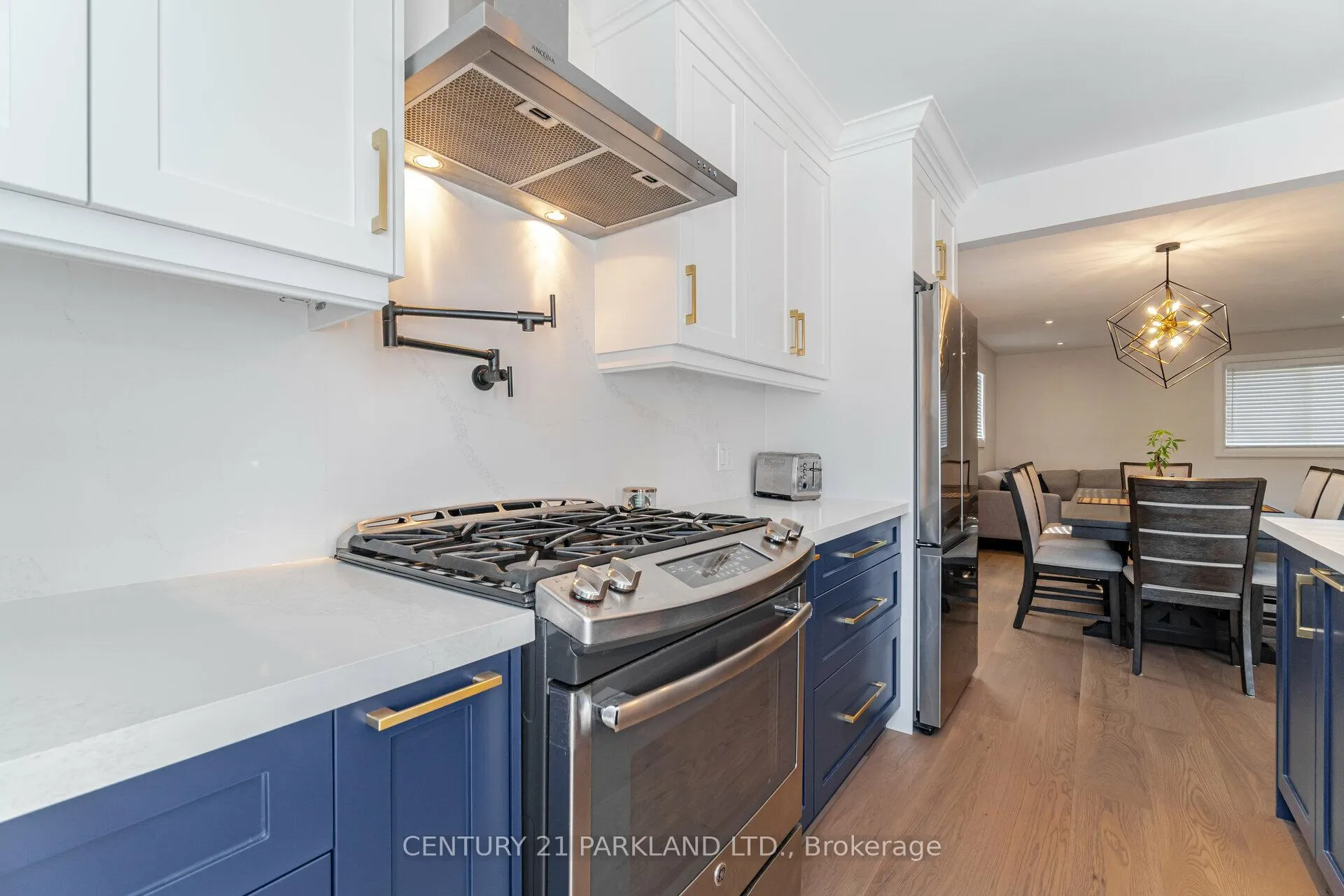 Photo 13 of 21 Heda Court, Whitby, Lynde Creek — HOMEH