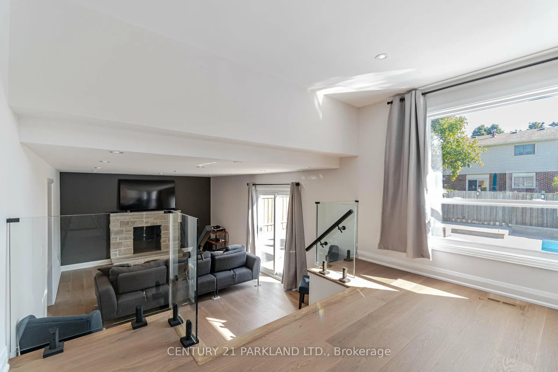 Photo 15 of 21 Heda Court, Whitby, Lynde Creek — HOMEH