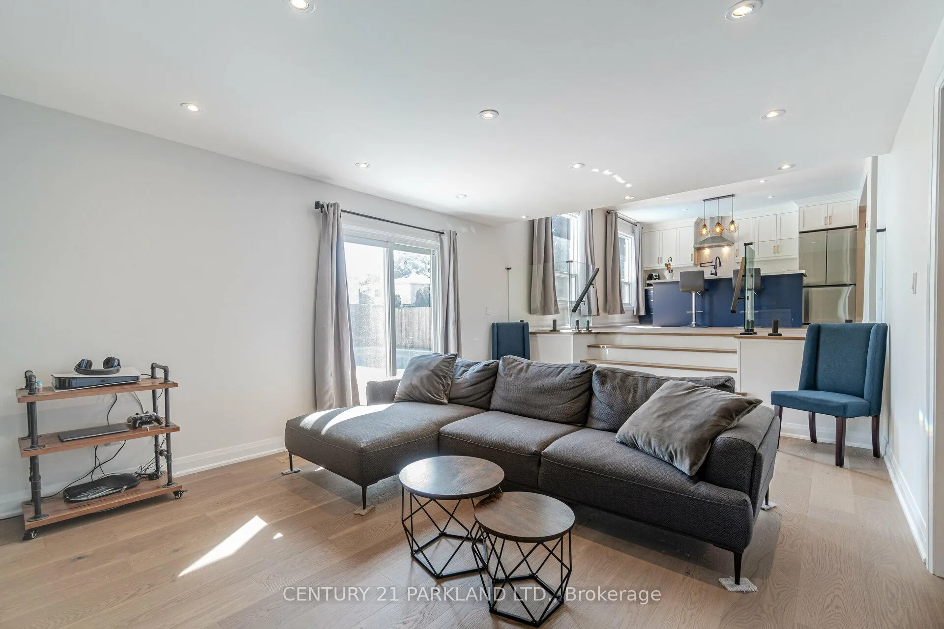 Photo 17 of 21 Heda Court, Whitby, Lynde Creek — HOMEH