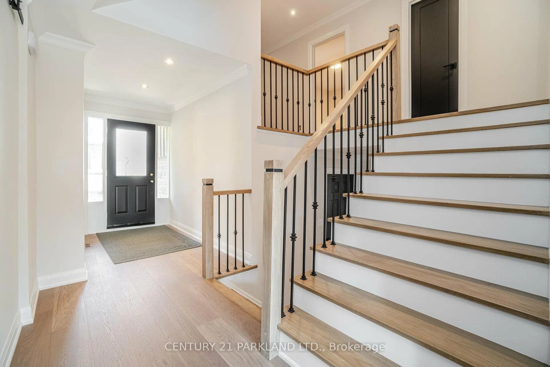 Photo 22 of 21 Heda Court, Whitby, Lynde Creek — HOMEH