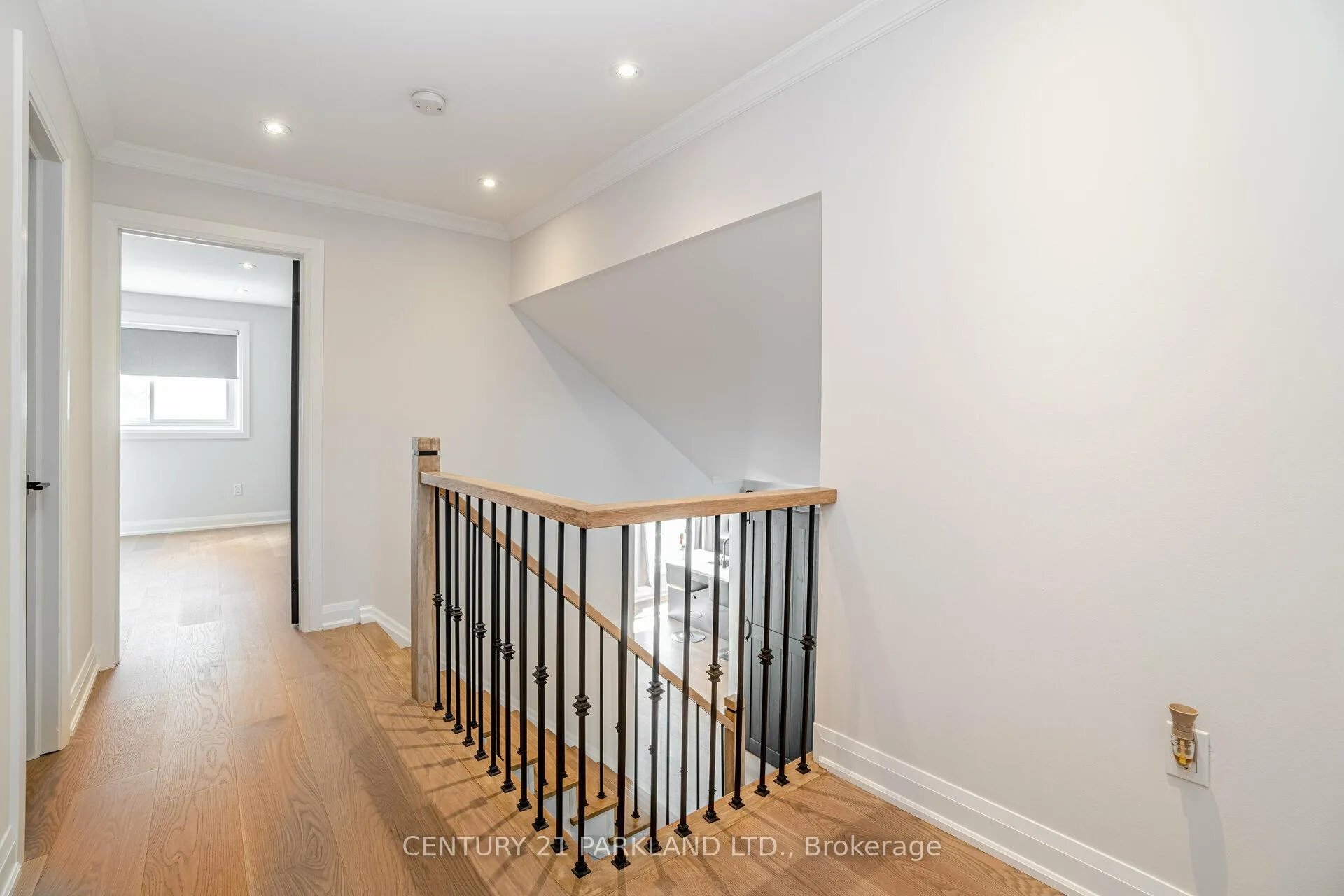 Photo 23 of 21 Heda Court, Whitby, Lynde Creek — HOMEH