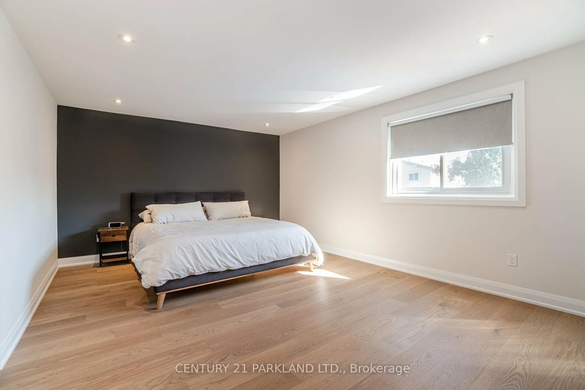 Photo 25 of 21 Heda Court, Whitby, Lynde Creek — HOMEH