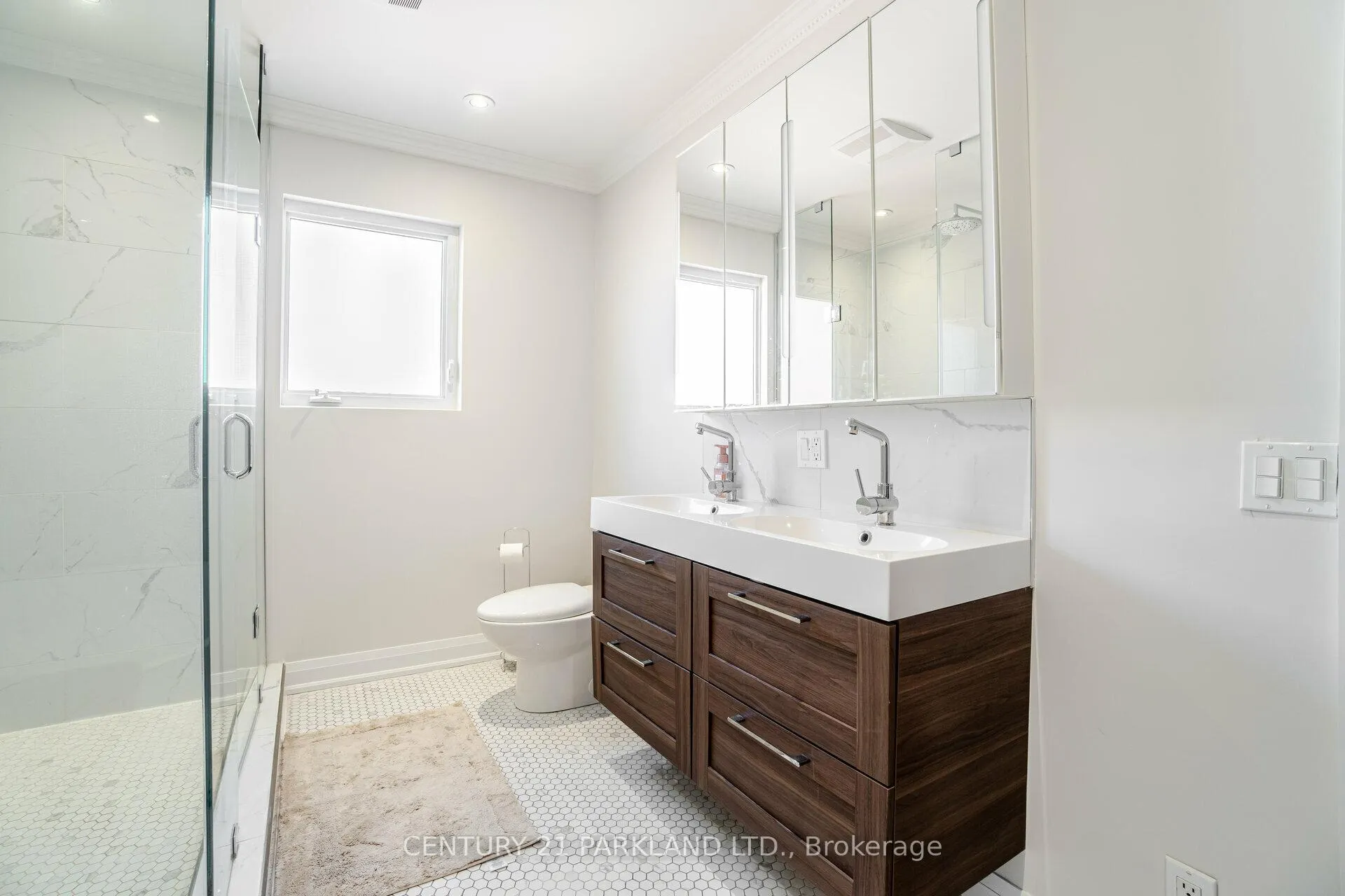 Photo 28 of 21 Heda Court, Whitby, Lynde Creek — HOMEH