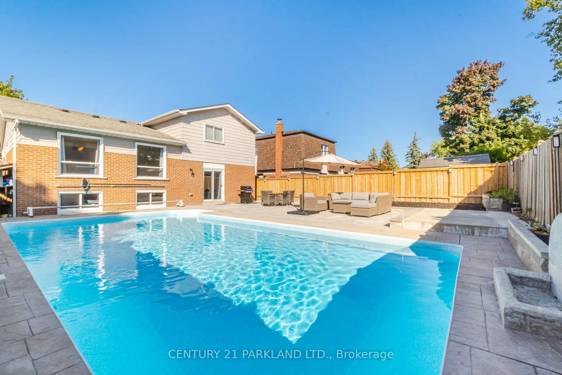 Photo 42 of 21 Heda Court, Whitby, Lynde Creek — HOMEH