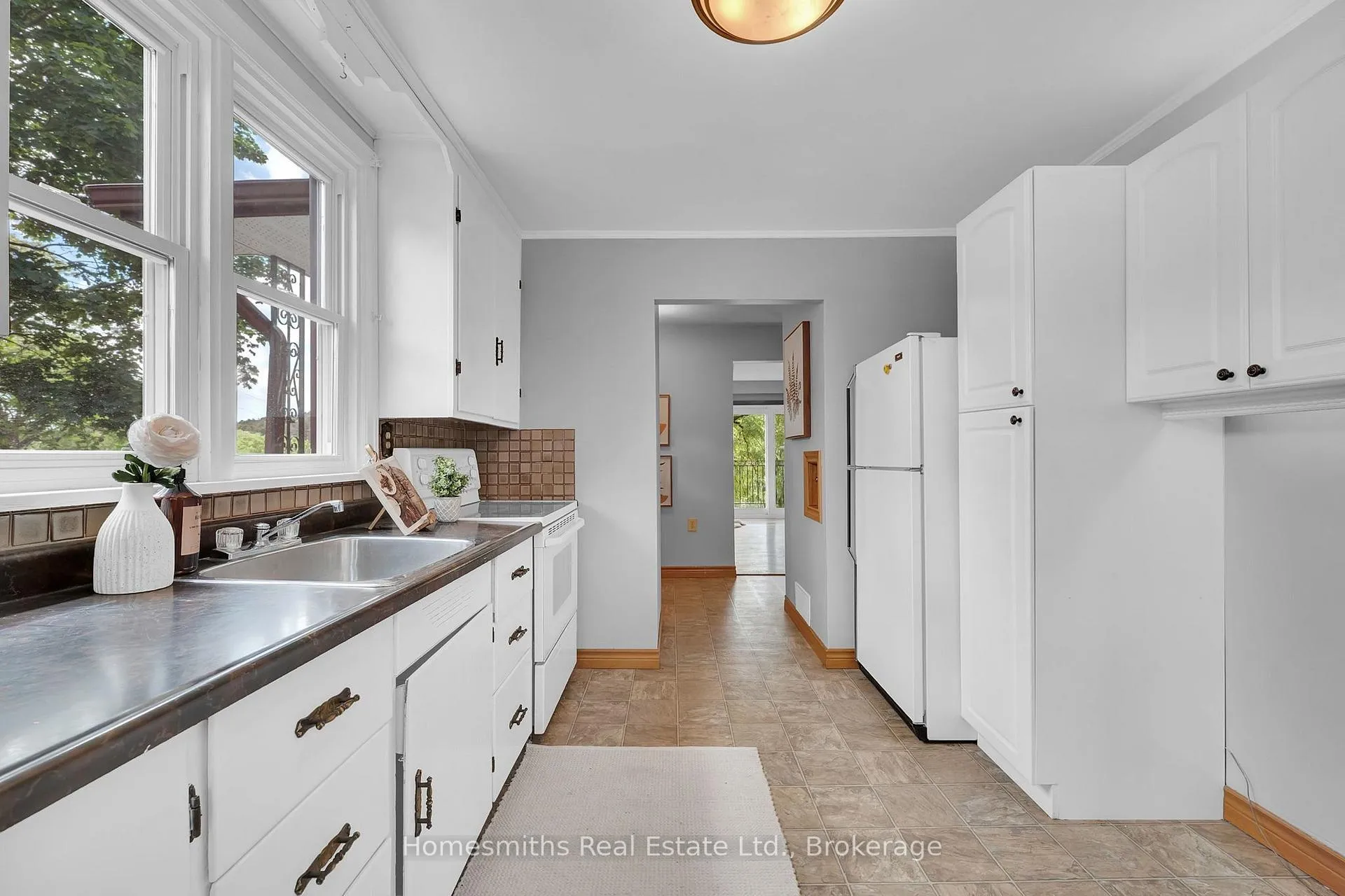 Photo 8 of 5150 Main Street, Clarington, Orono — HOMEH