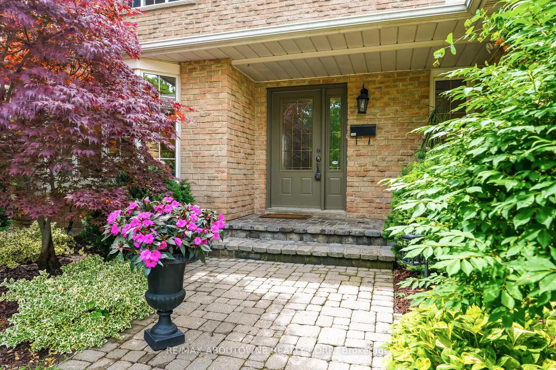 Photo 3 of 849 Syer Drive, Milton, Timberlea — HOMEH