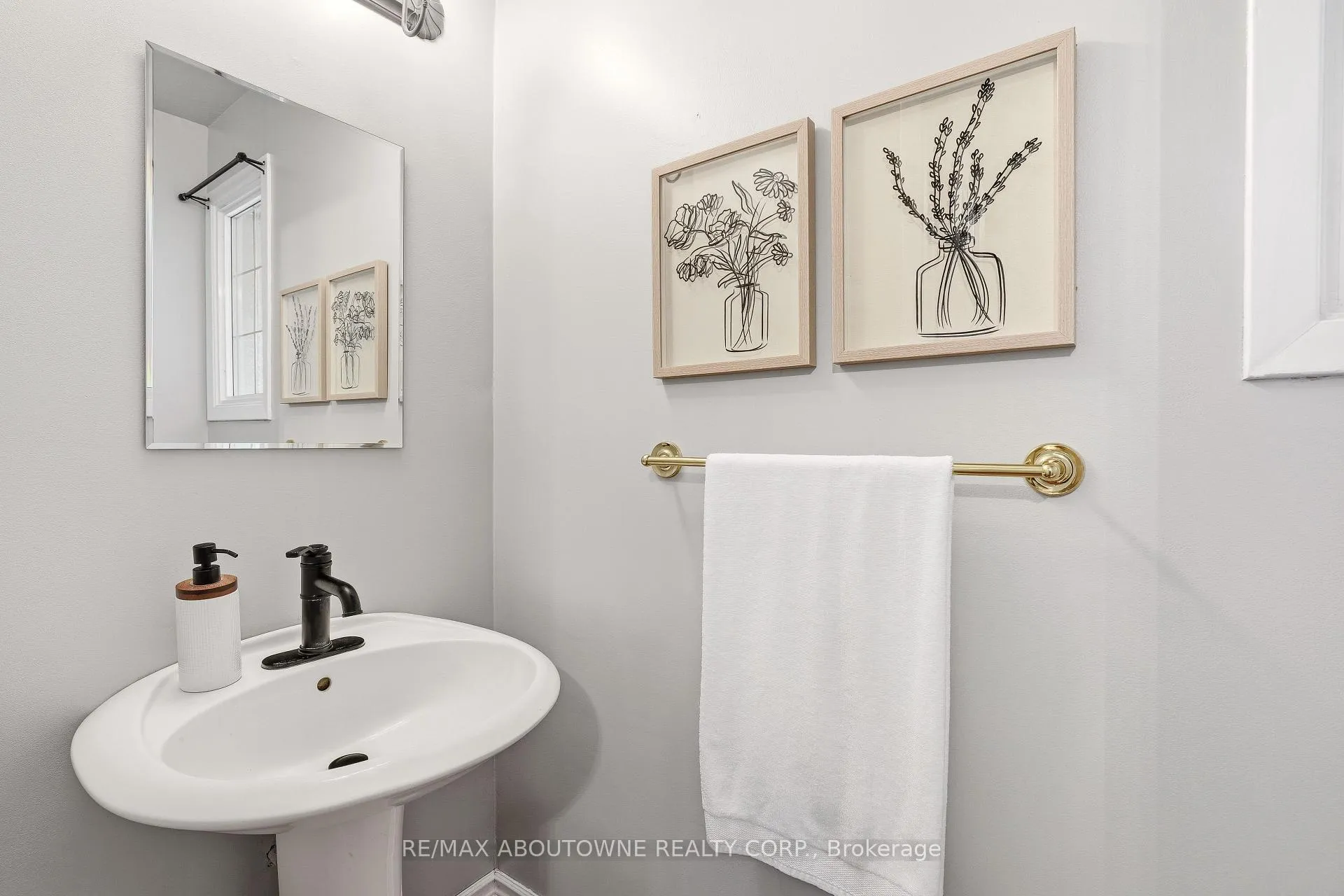 Photo 37 of 849 Syer Drive, Milton, Timberlea — HOMEH