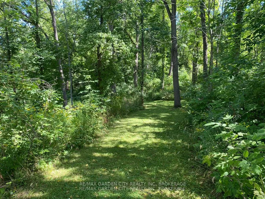 Photo 4 of Pt Lt 3 Effingham Street, Pelham, North Pelham — HOMEH