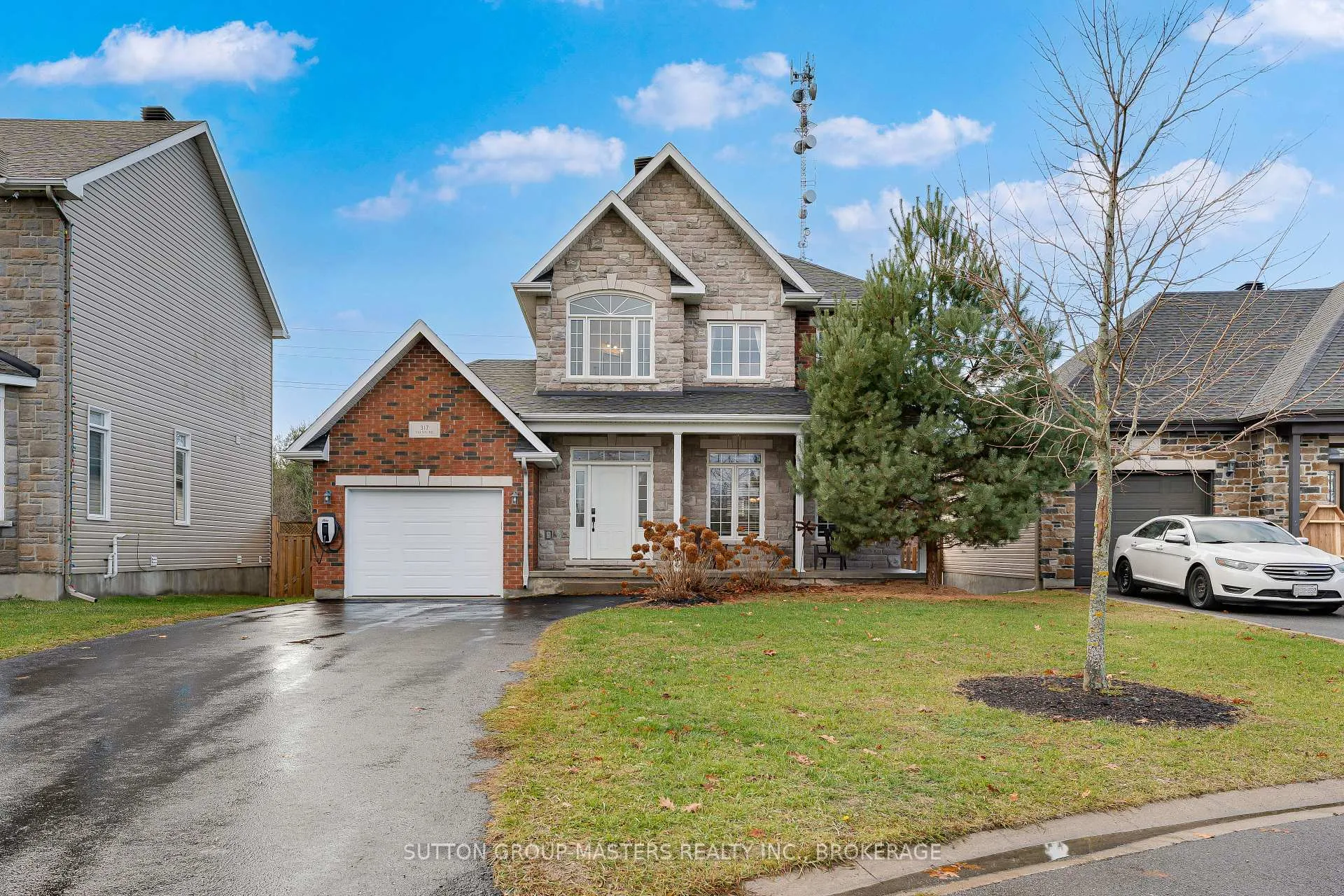 Photo 2 of 317 Nalon Road, Gananoque, Gananoque — HOMEH