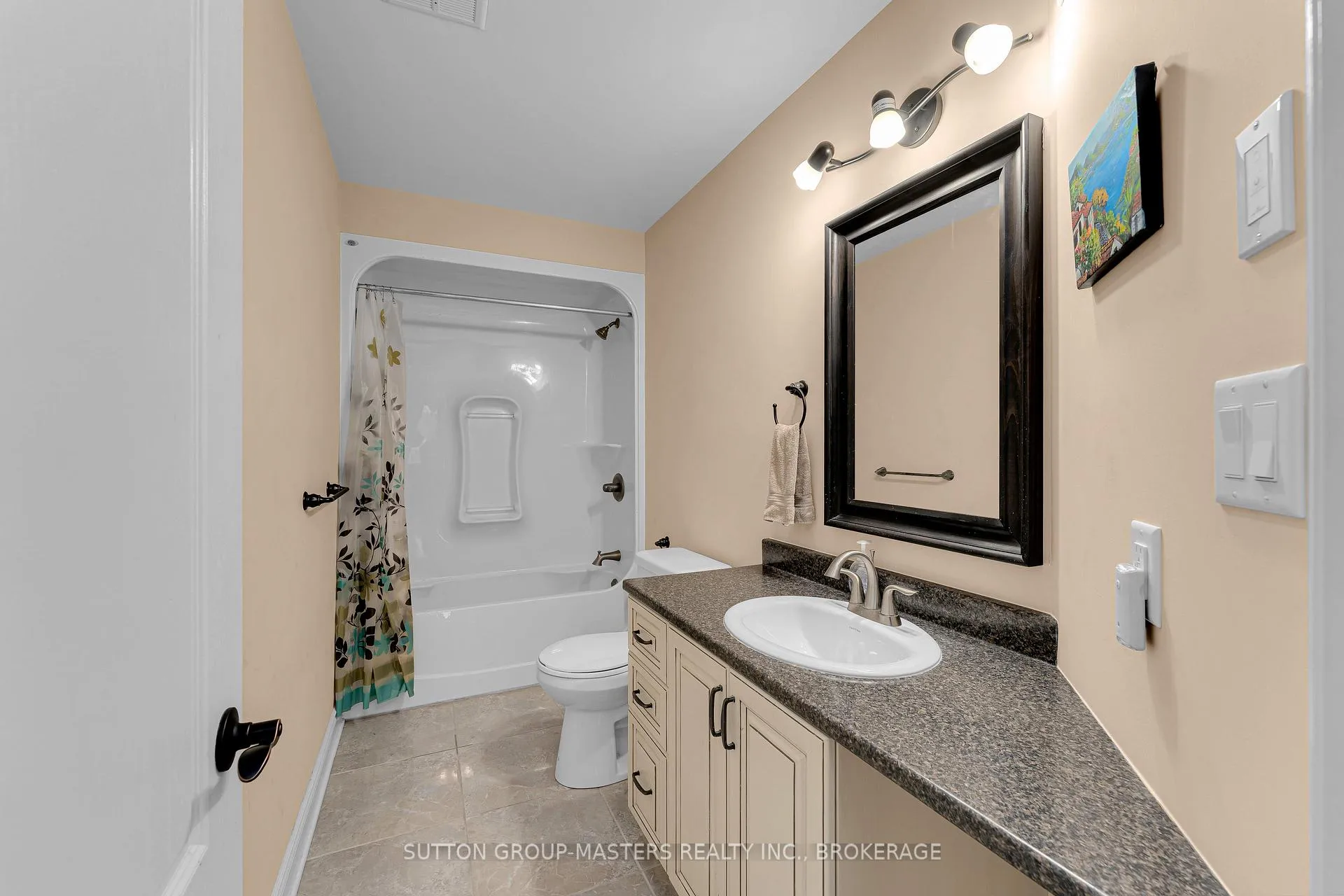 Photo 31 of 317 Nalon Road, Gananoque, Gananoque — HOMEH