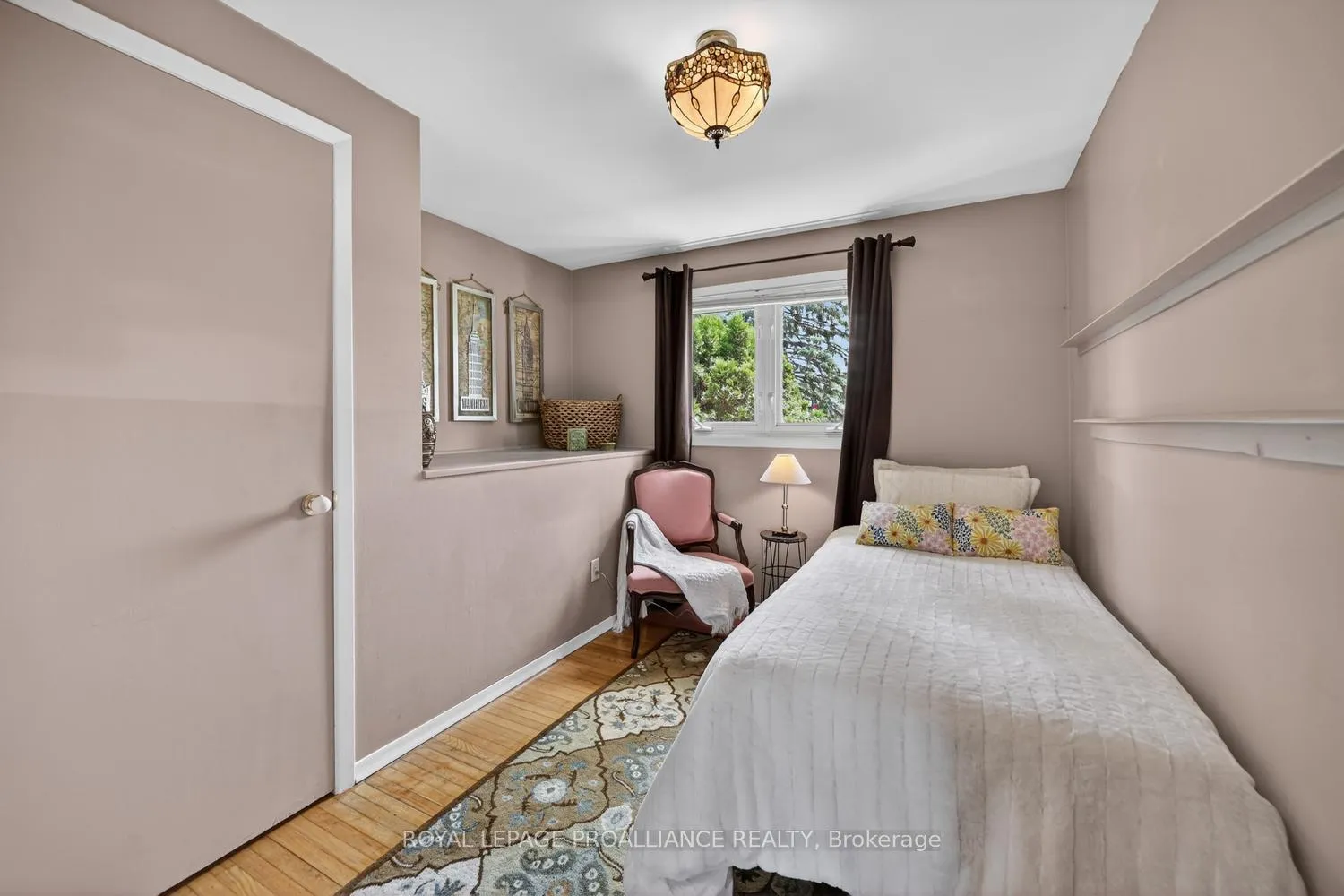 Photo 14 of 733 Stewart Boulevard, Brockville, Brockville — HOMEH