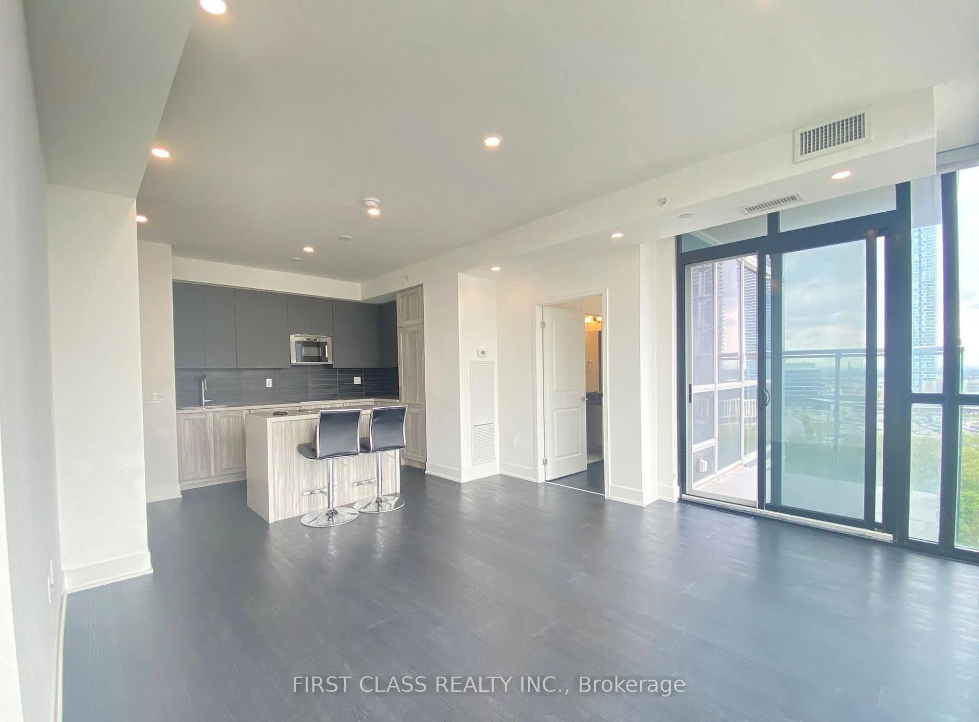 Photo 4 of Unit 1207, 2916 Highway 7 Road, Vaughan, Concord — HOMEH