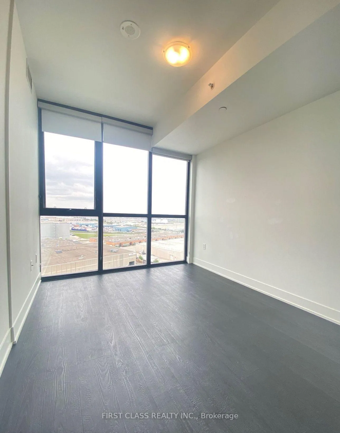 Photo 10 of Unit 1207, 2916 Highway 7 Road, Vaughan, Concord — HOMEH